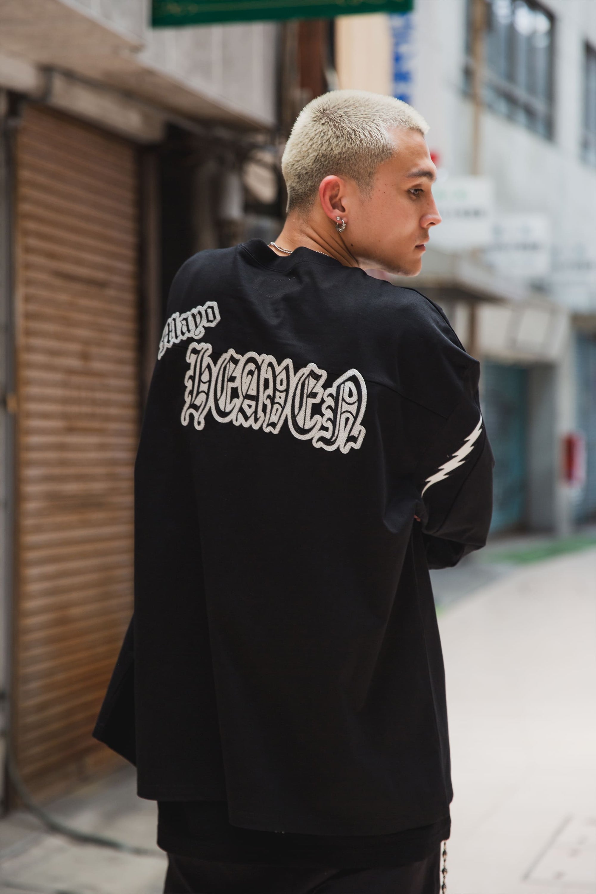 ELECTRICAL MOUSE EMBROIDERY FOOTBALL LONG SLEEVE TEE