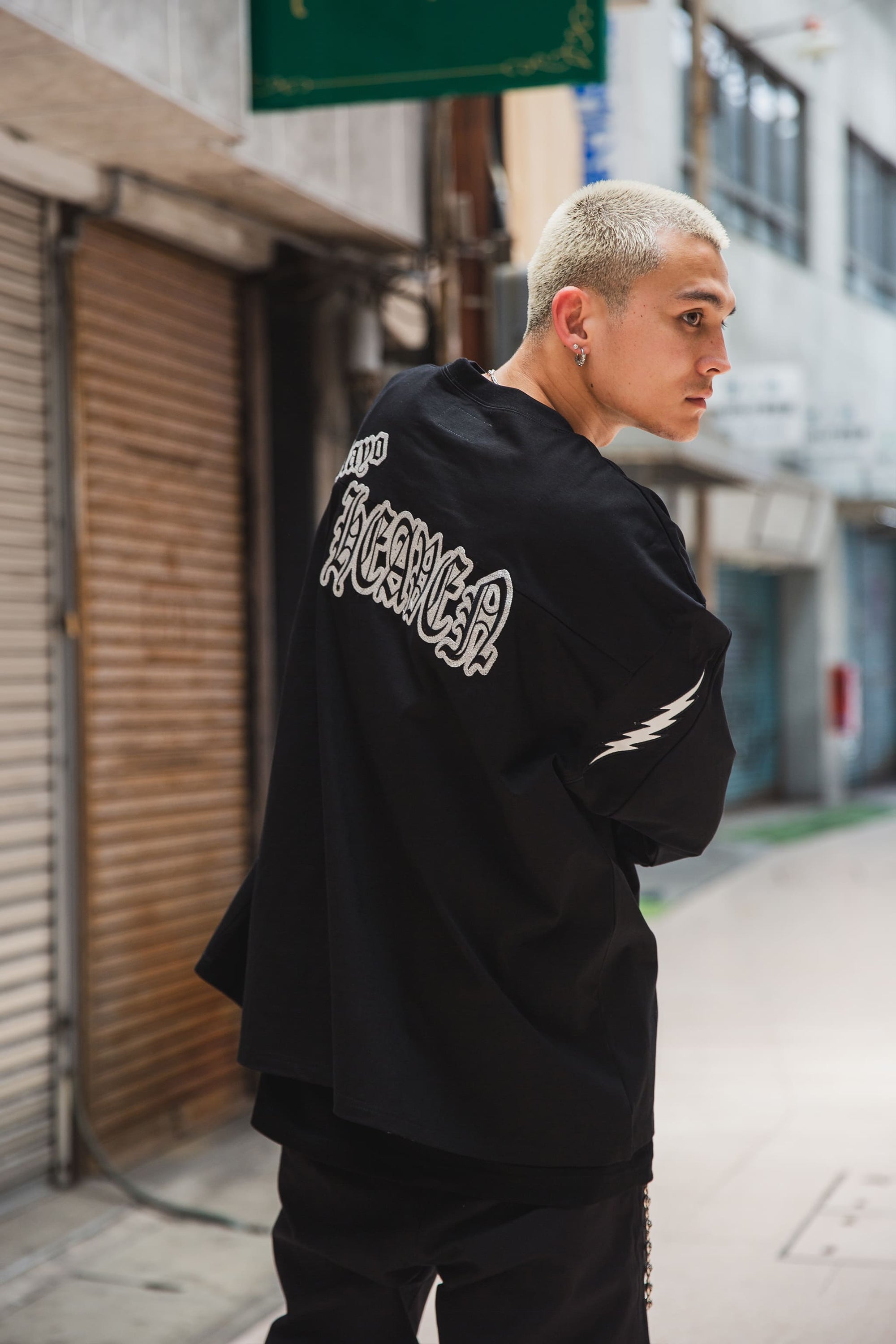 ELECTRICAL MOUSE EMBROIDERY FOOTBALL LONG SLEEVE TEE