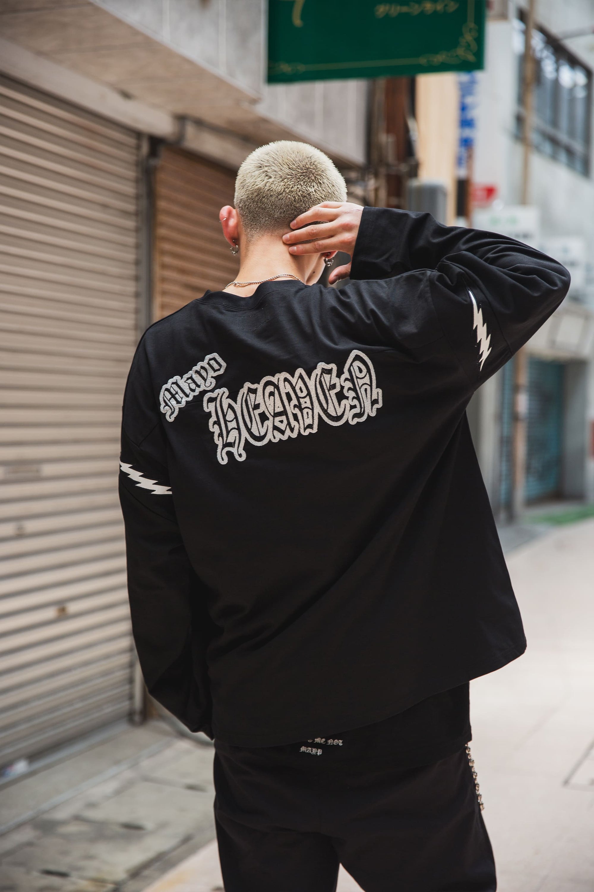 ELECTRICAL MOUSE EMBROIDERY FOOTBALL LONG SLEEVE TEE