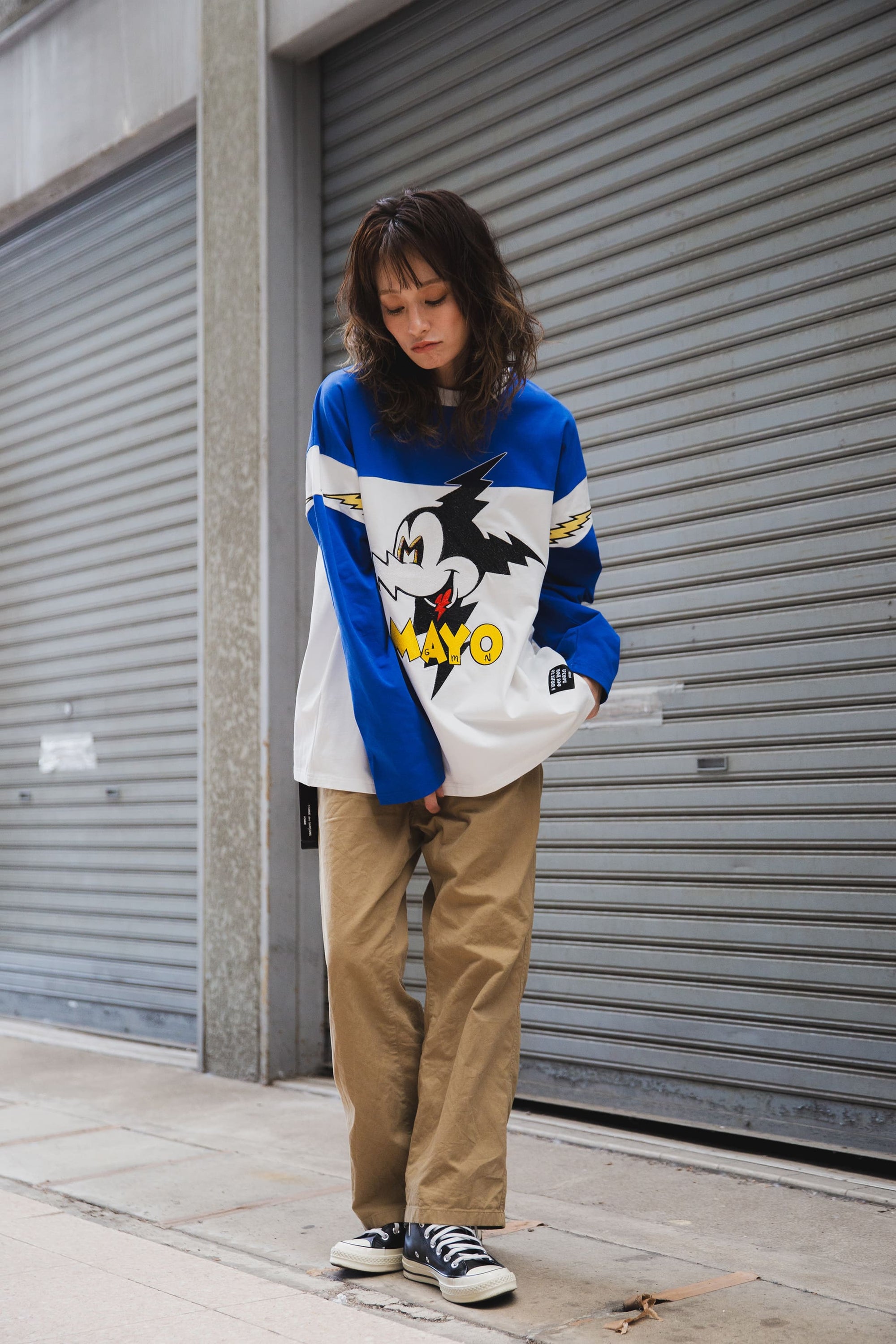 ELECTRICAL MOUSE EMBROIDERY FOOTBALL LONG SLEEVE TEE