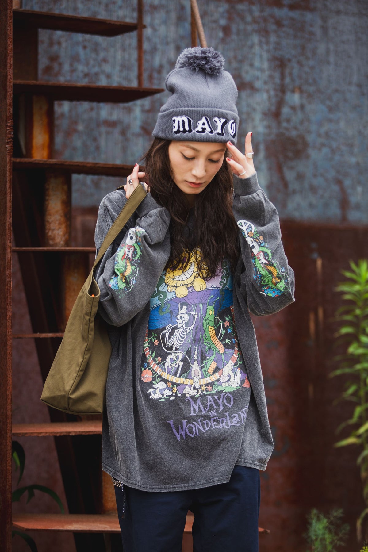 MAYO LOGO EMBROIDERY POM-POM KNIT CAP
