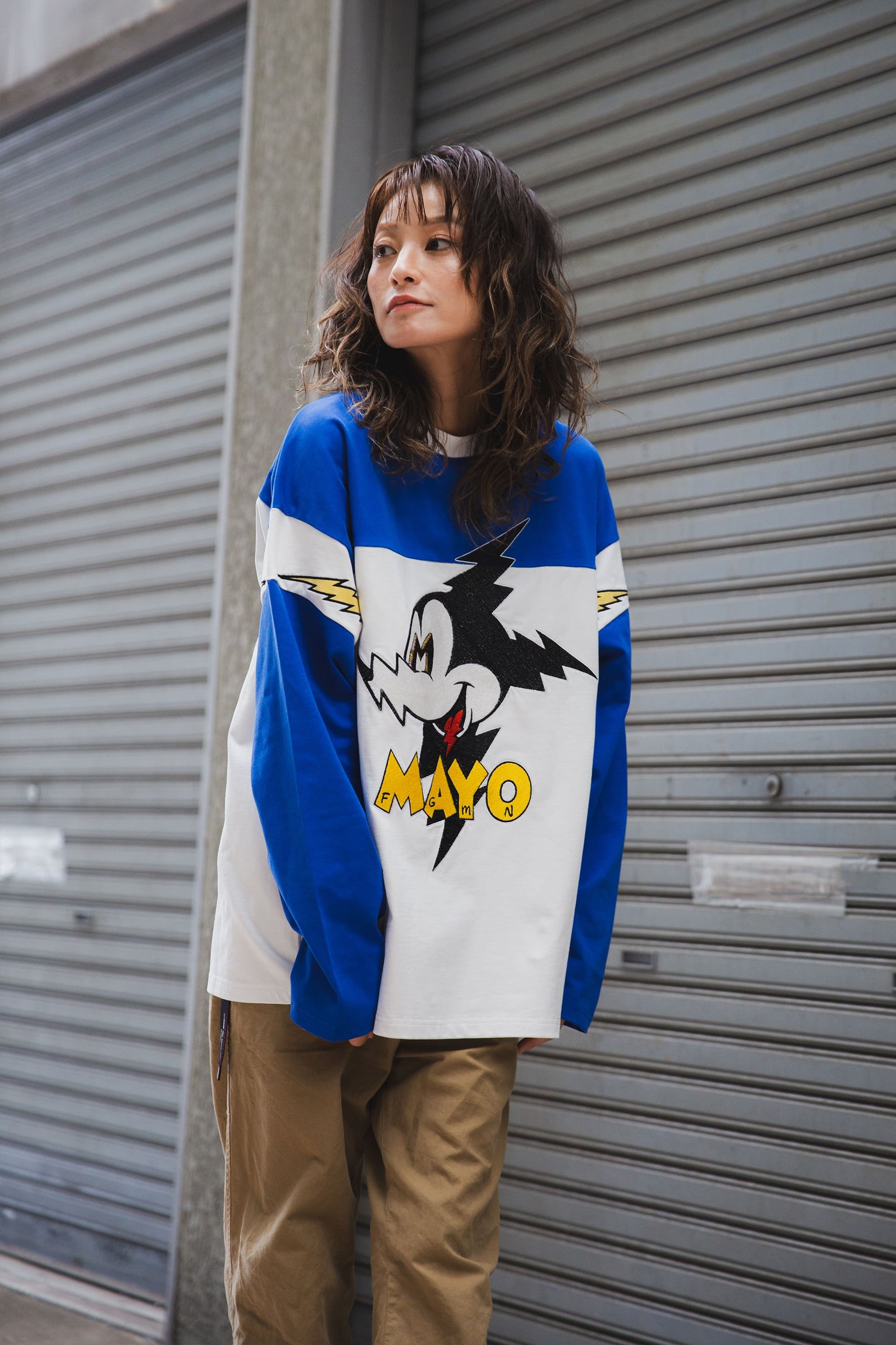 ELECTRICAL MOUSE EMBROIDERY FOOTBALL LONG SLEEVE TEE