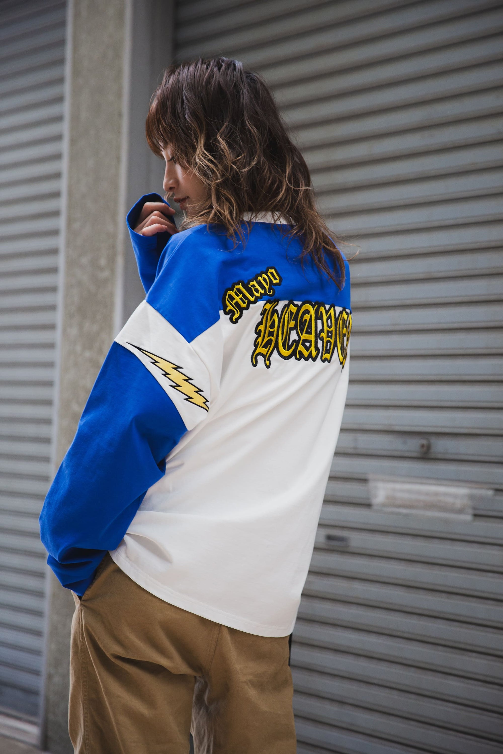 ELECTRICAL MOUSE EMBROIDERY FOOTBALL LONG SLEEVE TEE