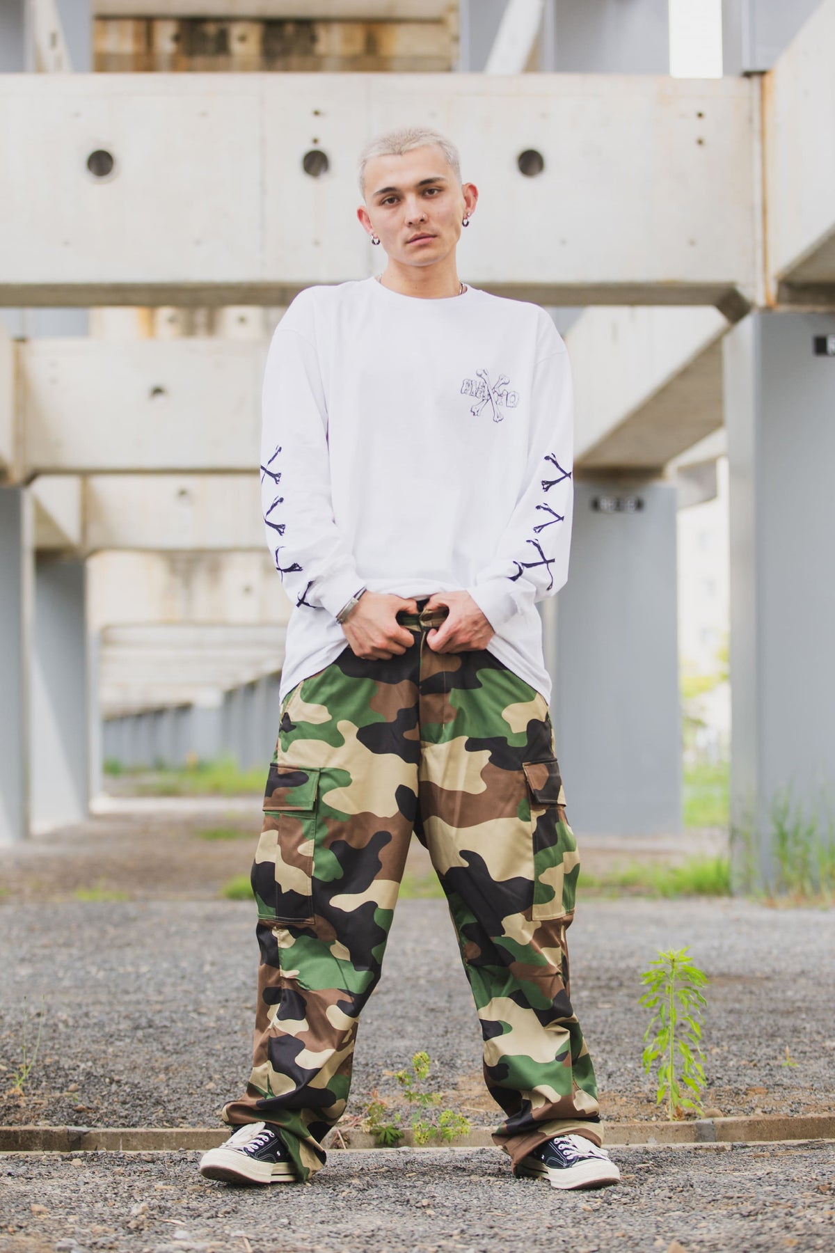 CROSS BORN SNAKE PRINT LONG SLEEVE TEE