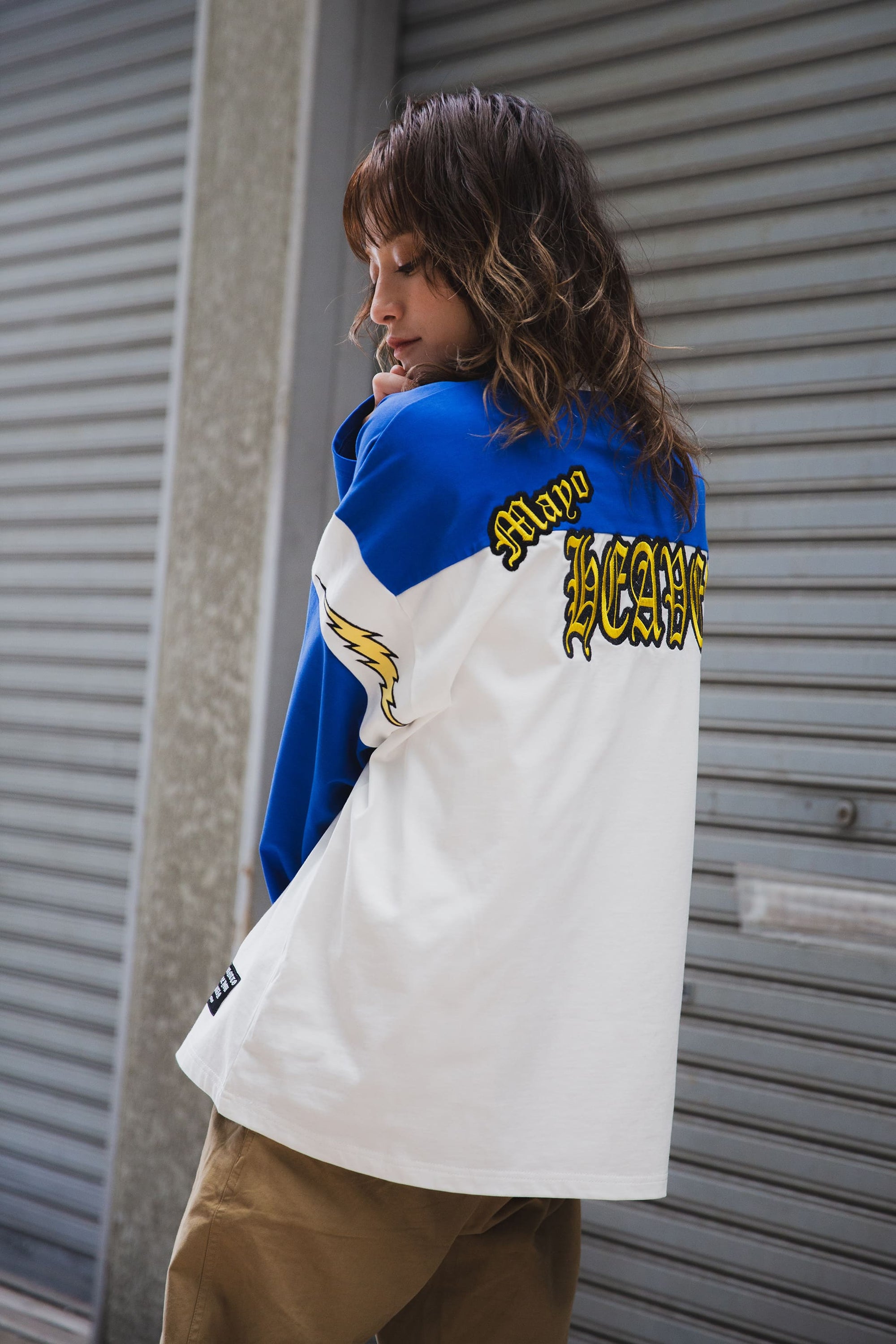 ELECTRICAL MOUSE EMBROIDERY FOOTBALL LONG SLEEVE TEE