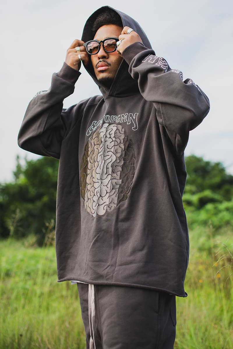 BRAINWASHING EMBROIDERY HOODIE - CHARCOAL