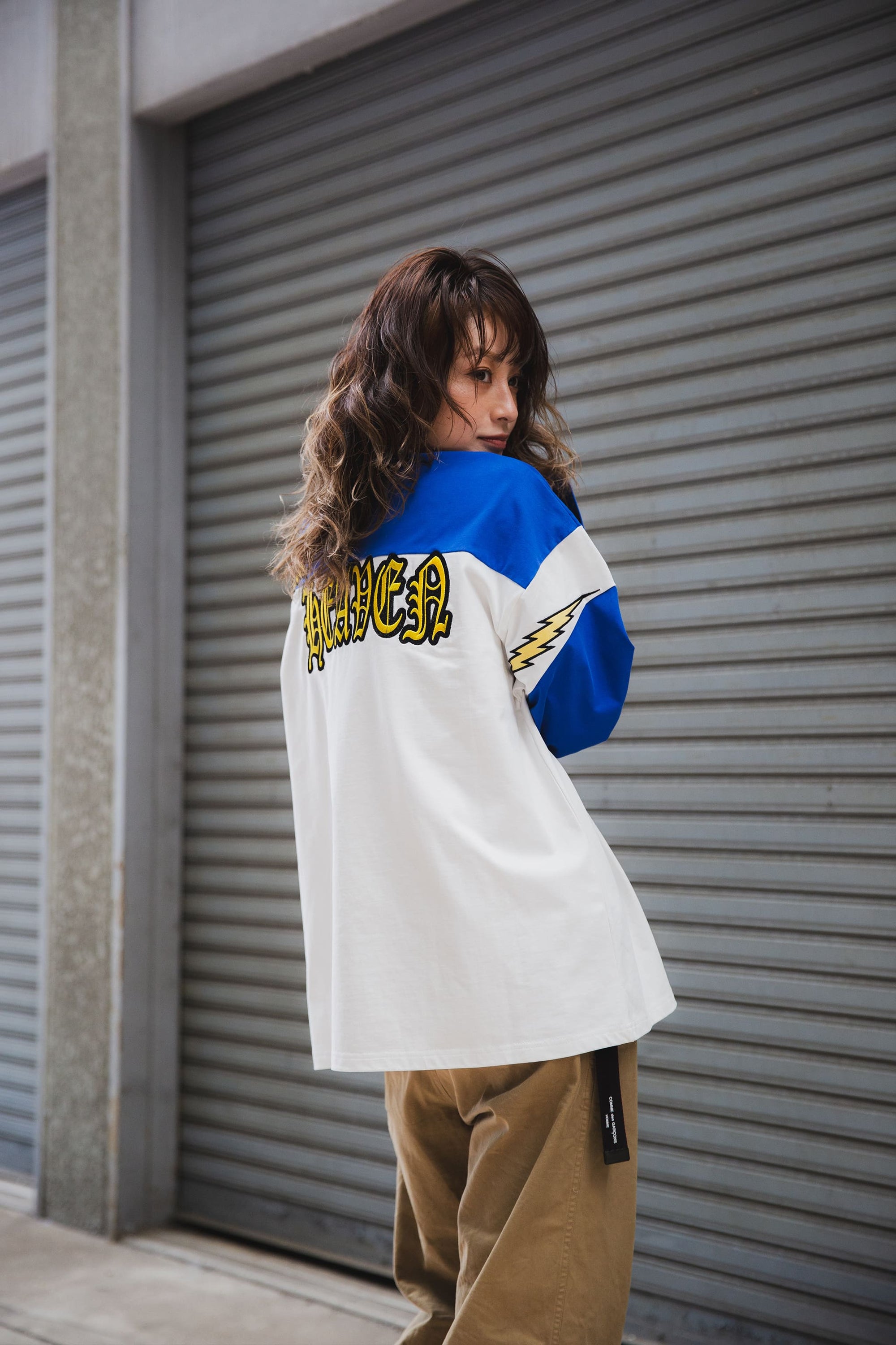 ELECTRICAL MOUSE EMBROIDERY FOOTBALL LONG SLEEVE TEE