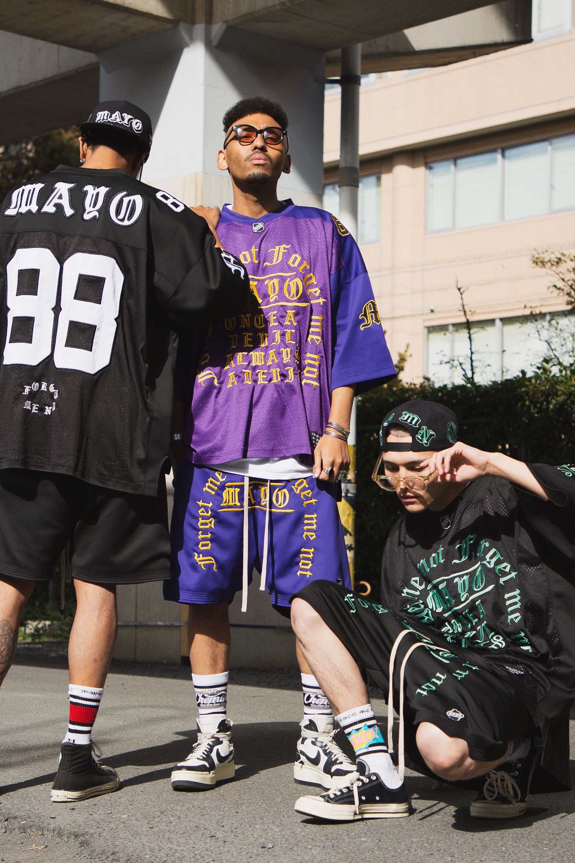 MAYO MESSAGE EMBROIDERY GAME SHORT SLEEVE SHIRT