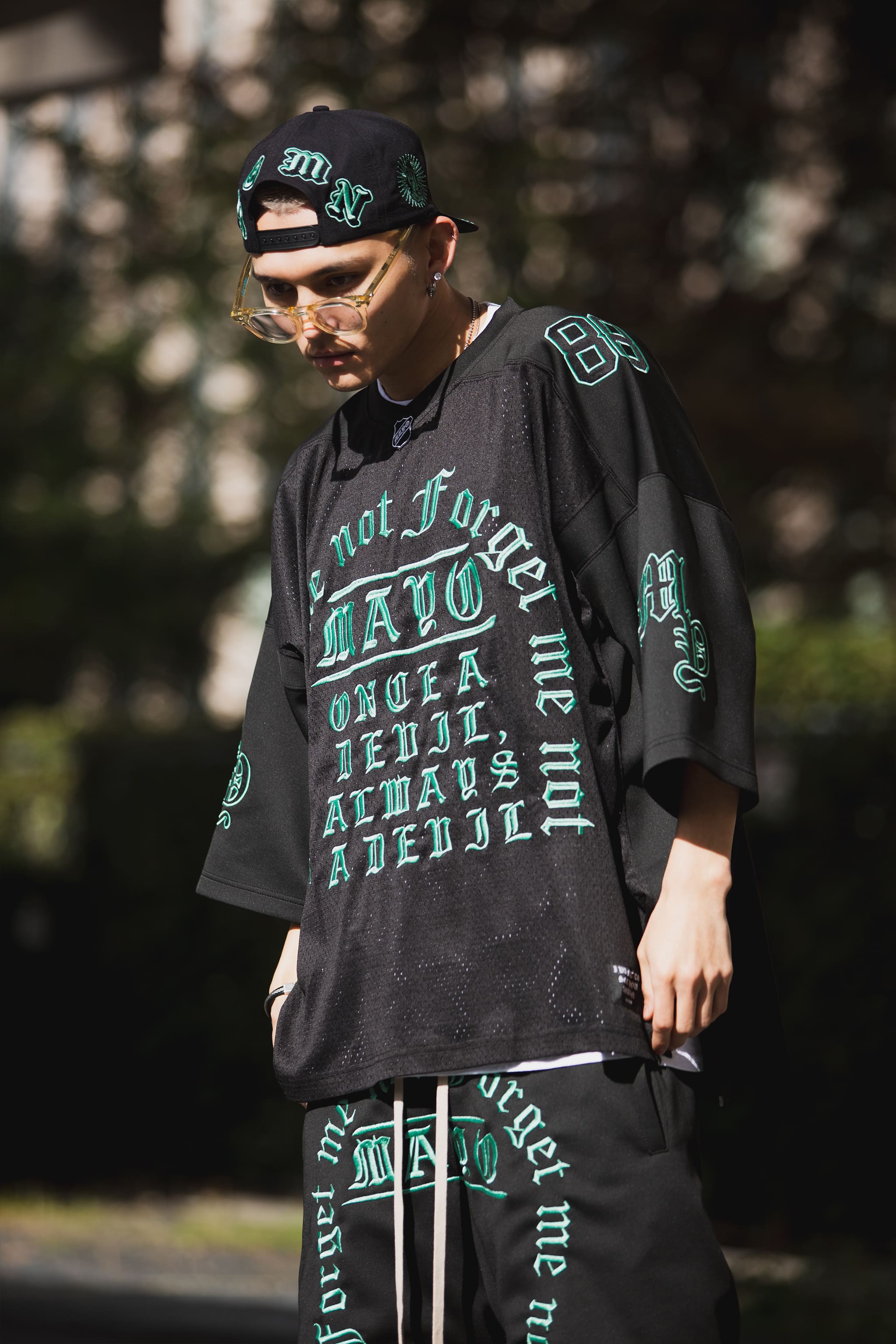 MAYO MESSAGE EMBROIDERY GAME SHORT SLEEVE SHIRT
