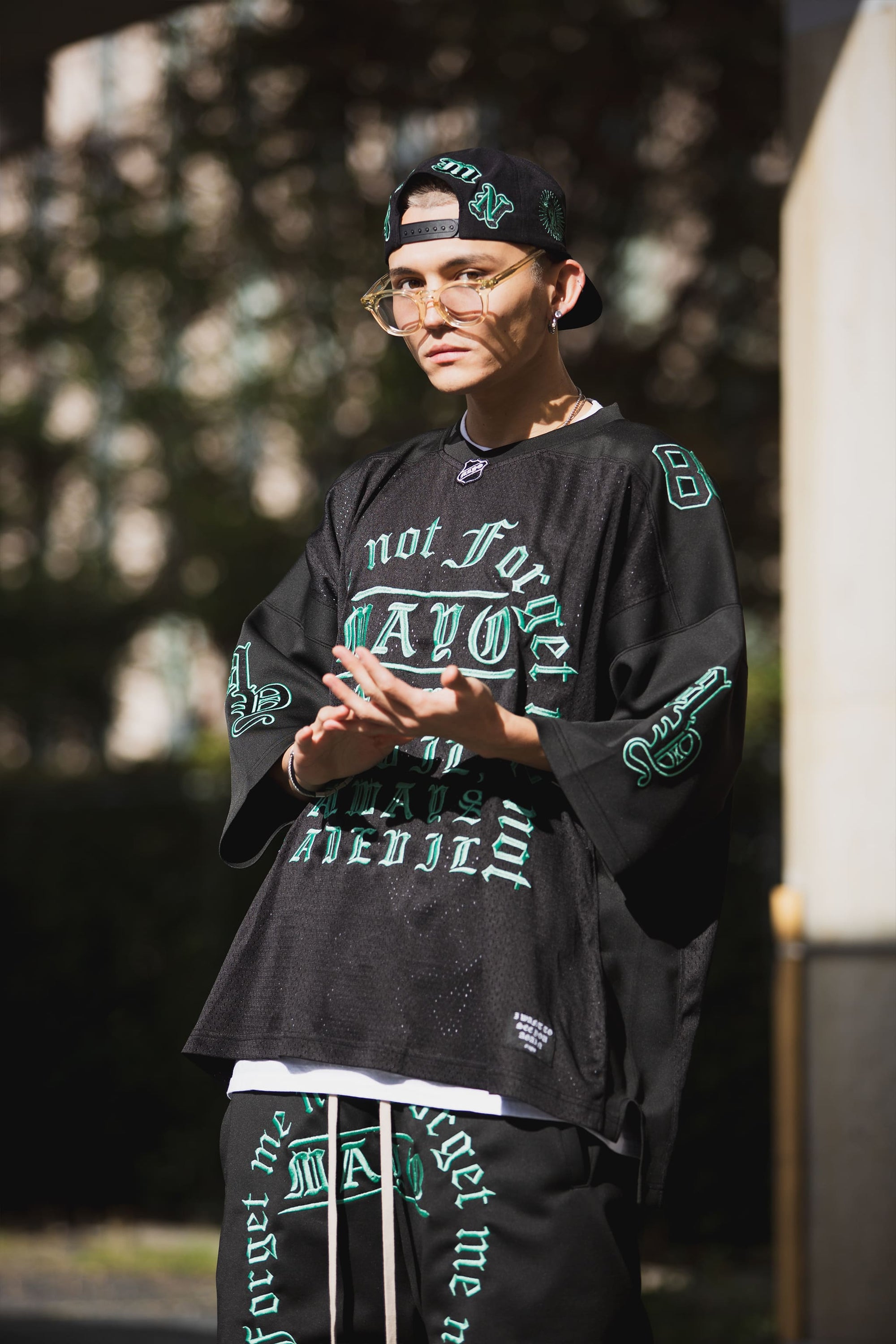 MAYO MESSAGE EMBROIDERY GAME SHORT SLEEVE SHIRT