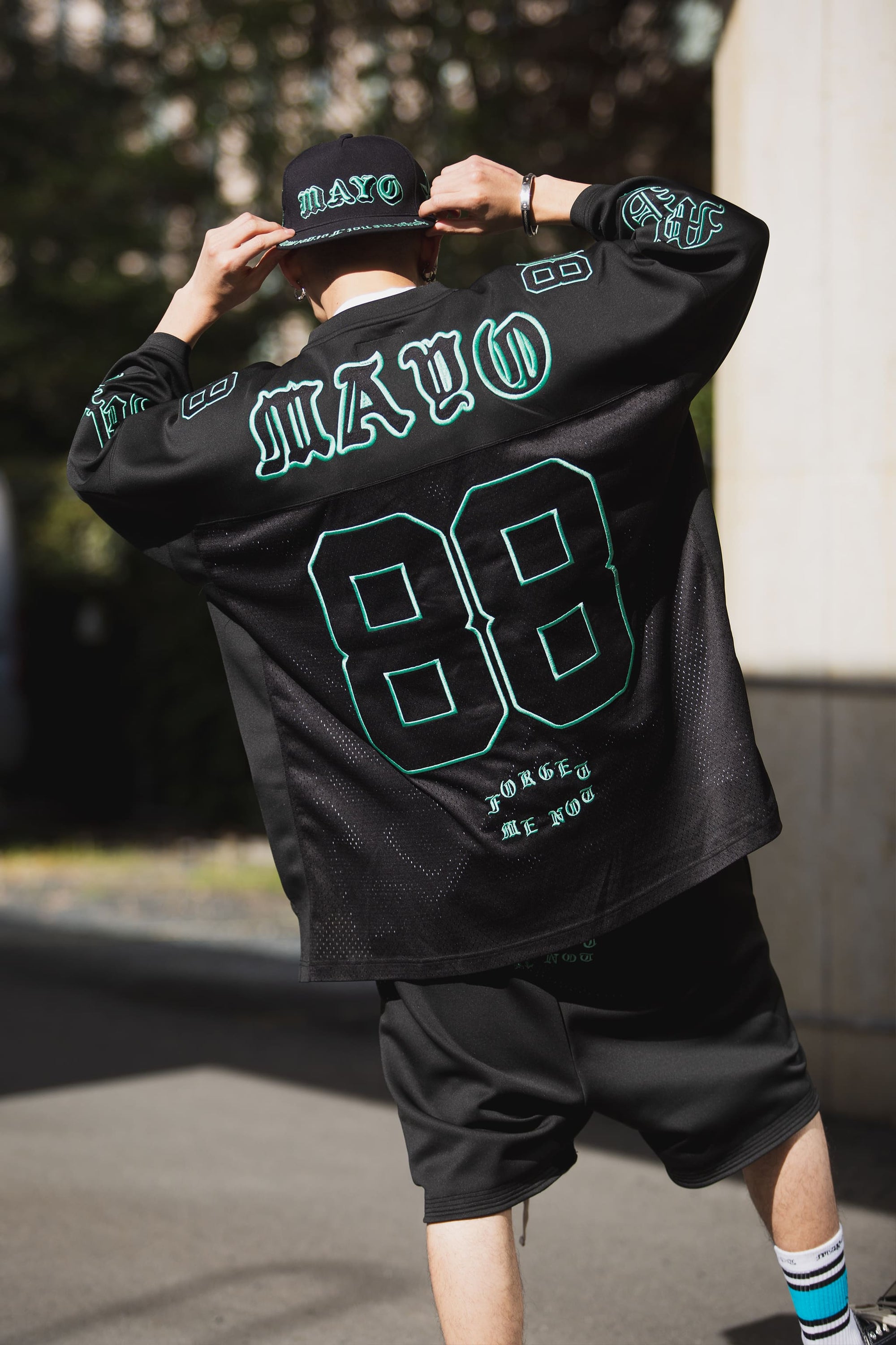 MAYO MESSAGE EMBROIDERY GAME SHORTS