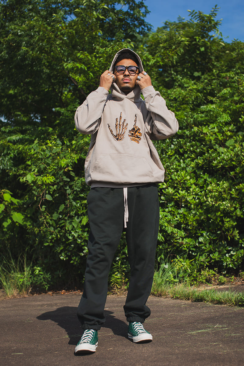 【WEB LIMITED】F●CKIN F●CK EMBROIDERY HOODIE - BEIGE