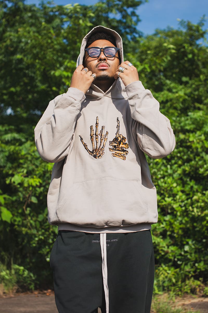 【WEB LIMITED】F●CKIN F●CK EMBROIDERY HOODIE - BEIGE