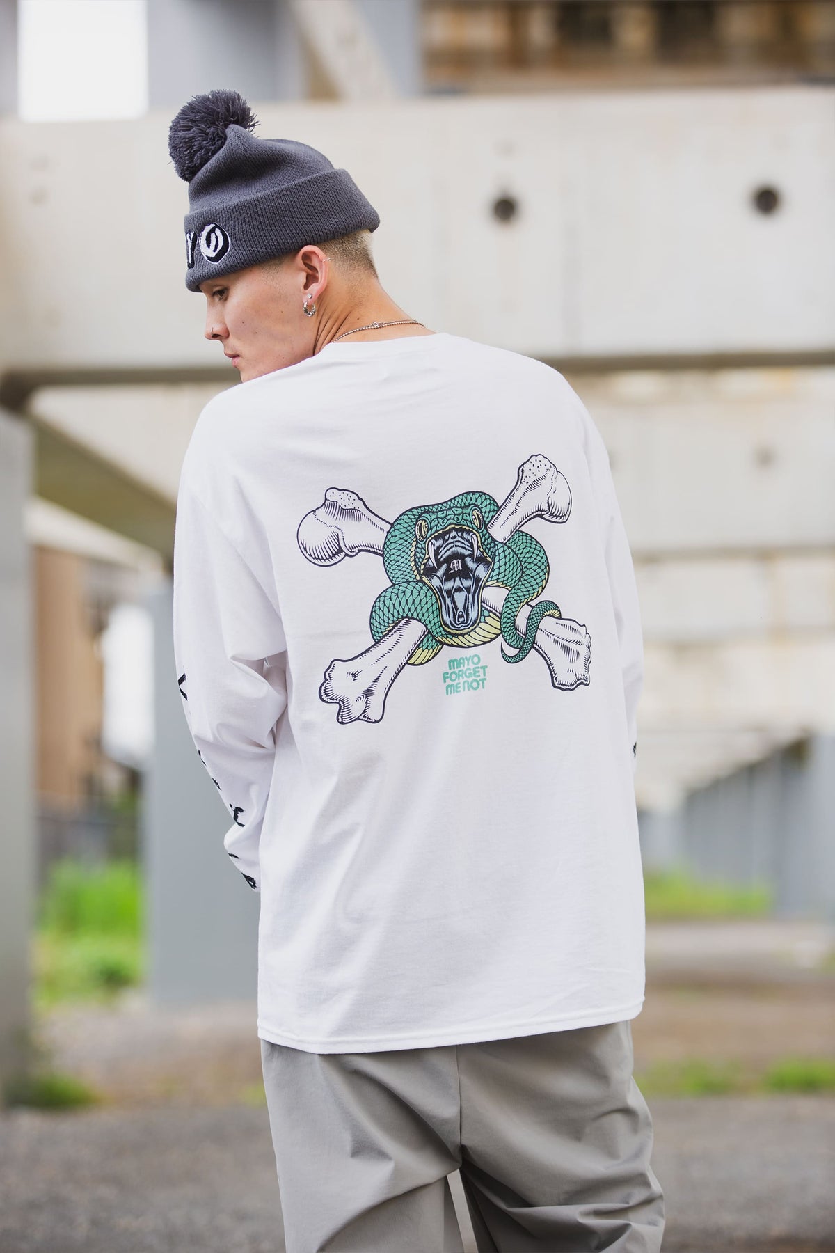 CROSS BORN SNAKE PRINT LONG SLEEVE TEE