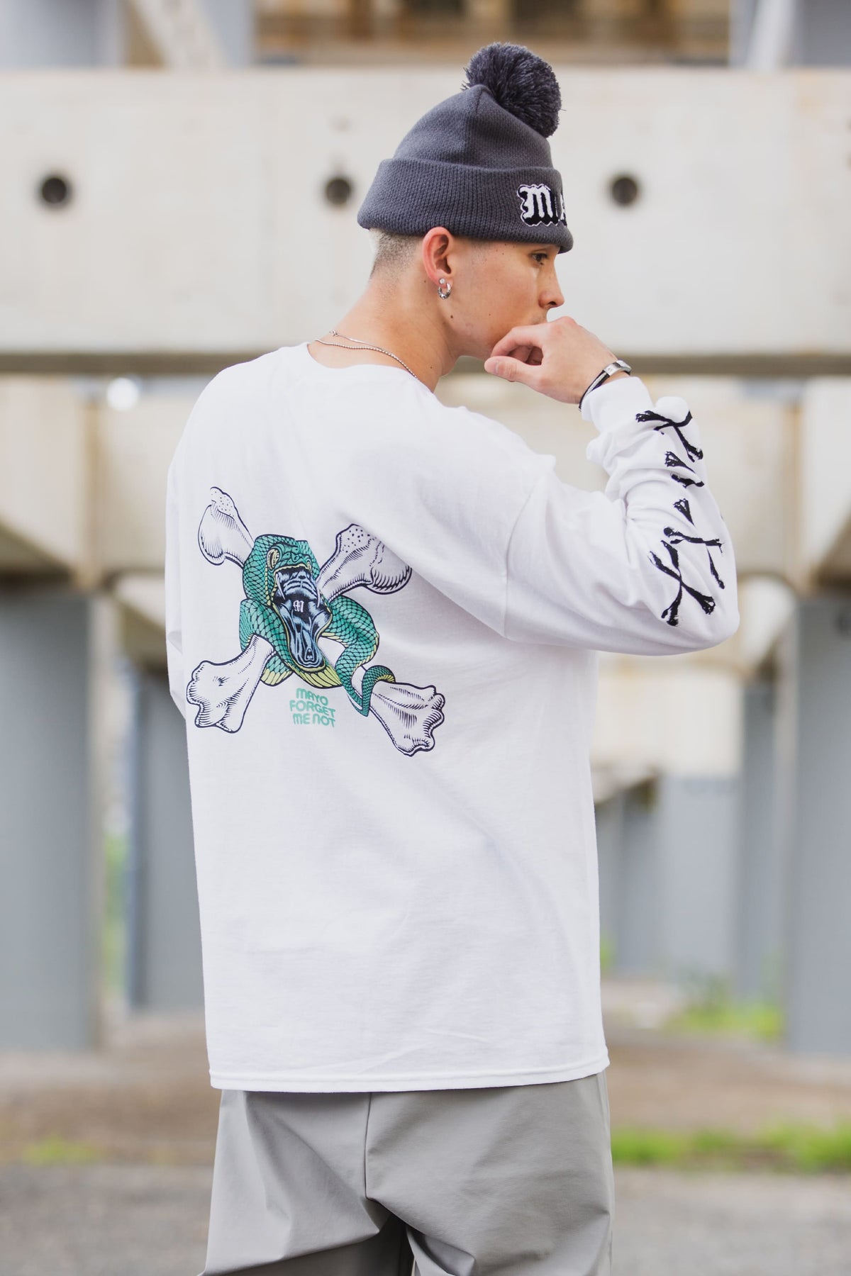 CROSS BORN SNAKE PRINT LONG SLEEVE TEE