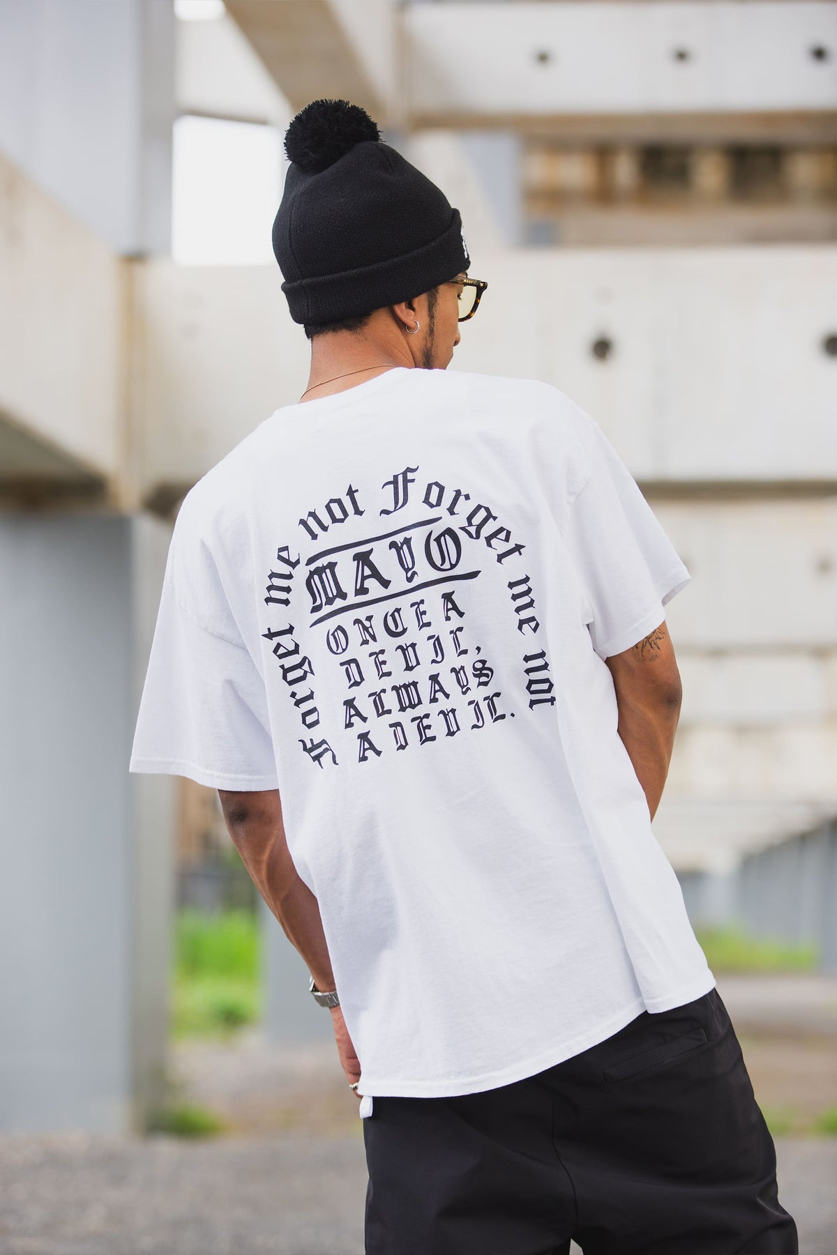 LOGO MESSAGE PRINT SHORT SLEEVE TEE