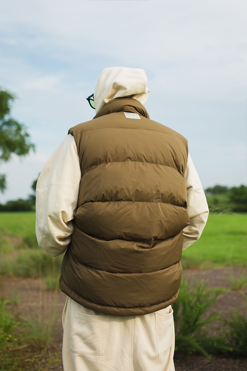 METEOR SHOWER EMBROIDERY NYLON REVERSIBLE DOWN VEST - OLIVE