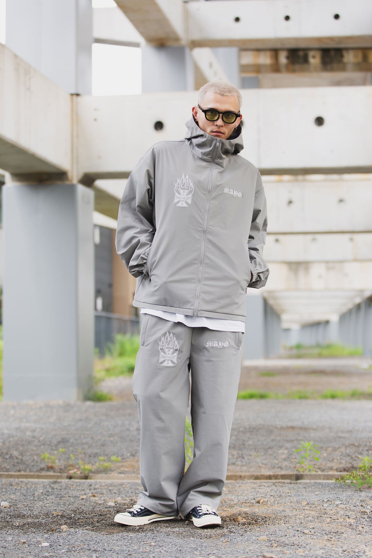 FIRE IRON CROSS EMBROIDERY NYLON PANTS