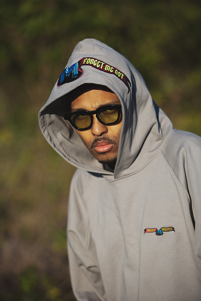 SKULL SWORD EMBROIDERY HOODIE – MAYO