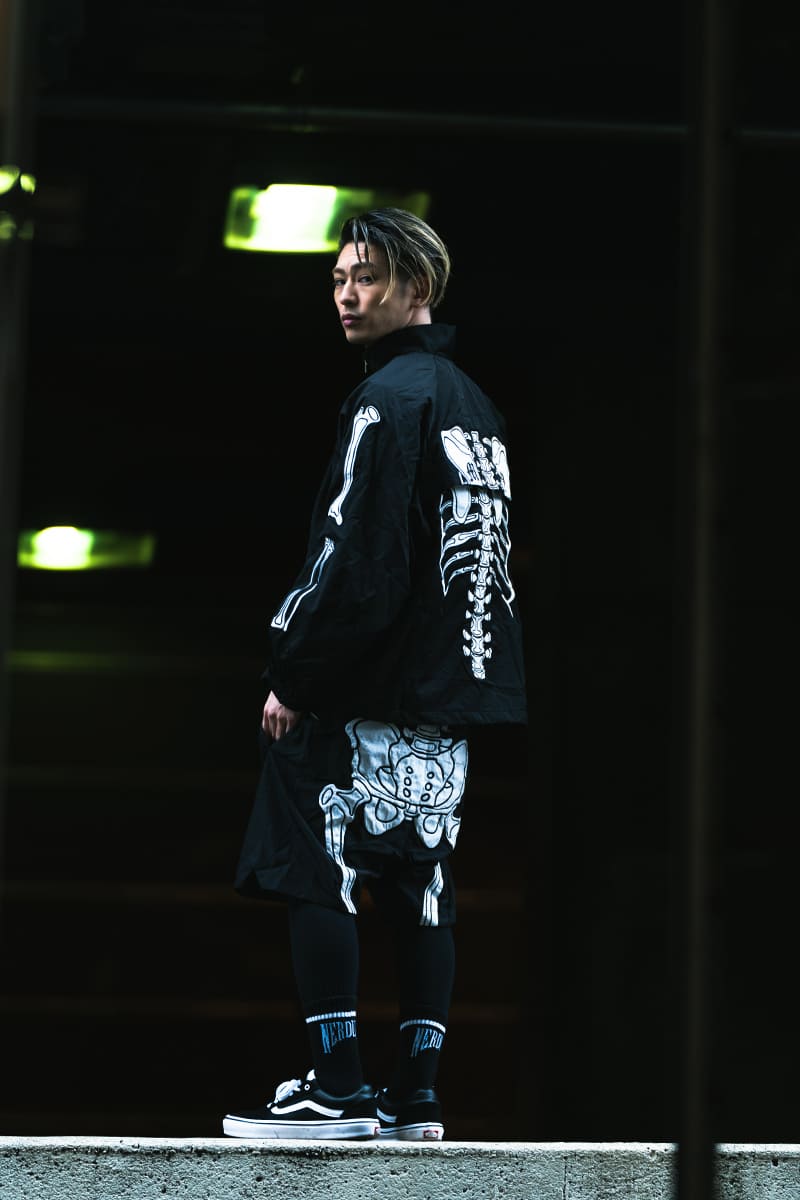 MAYO BONES Embroidery Nylon Anorak - BLACK