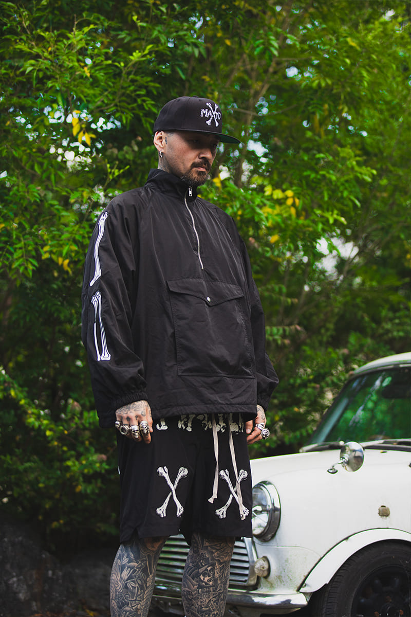 MAYO BONES Embroidery Nylon Anorak - BLACK