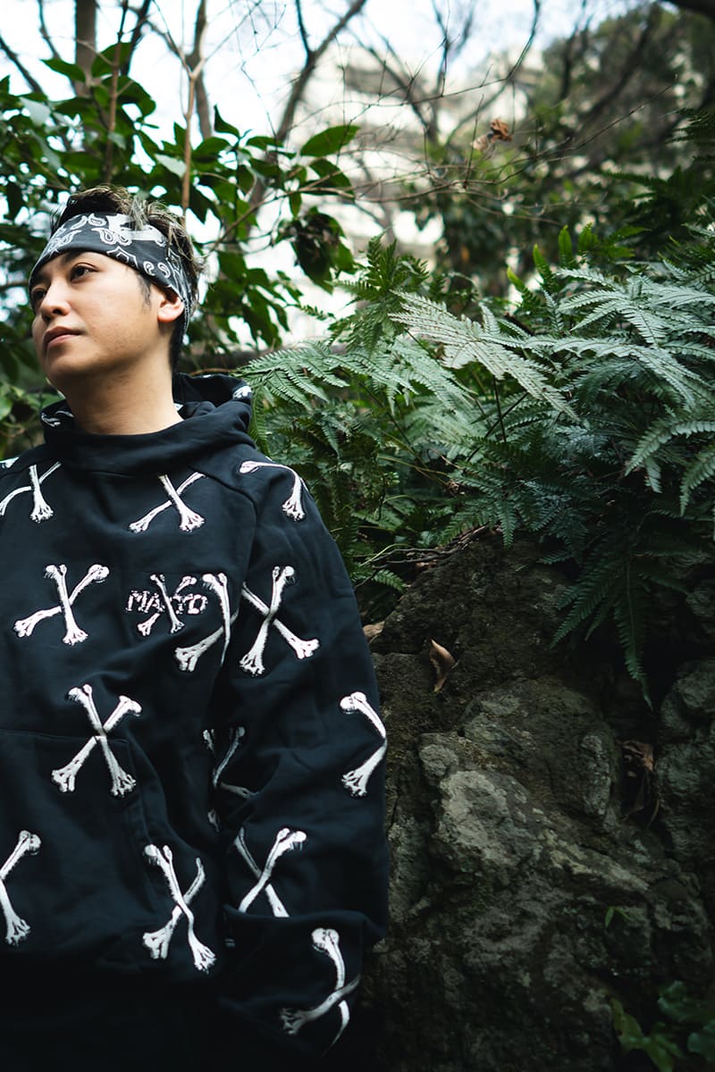 MAYO CROSS BONES Embroidery Hoodie - BLACK