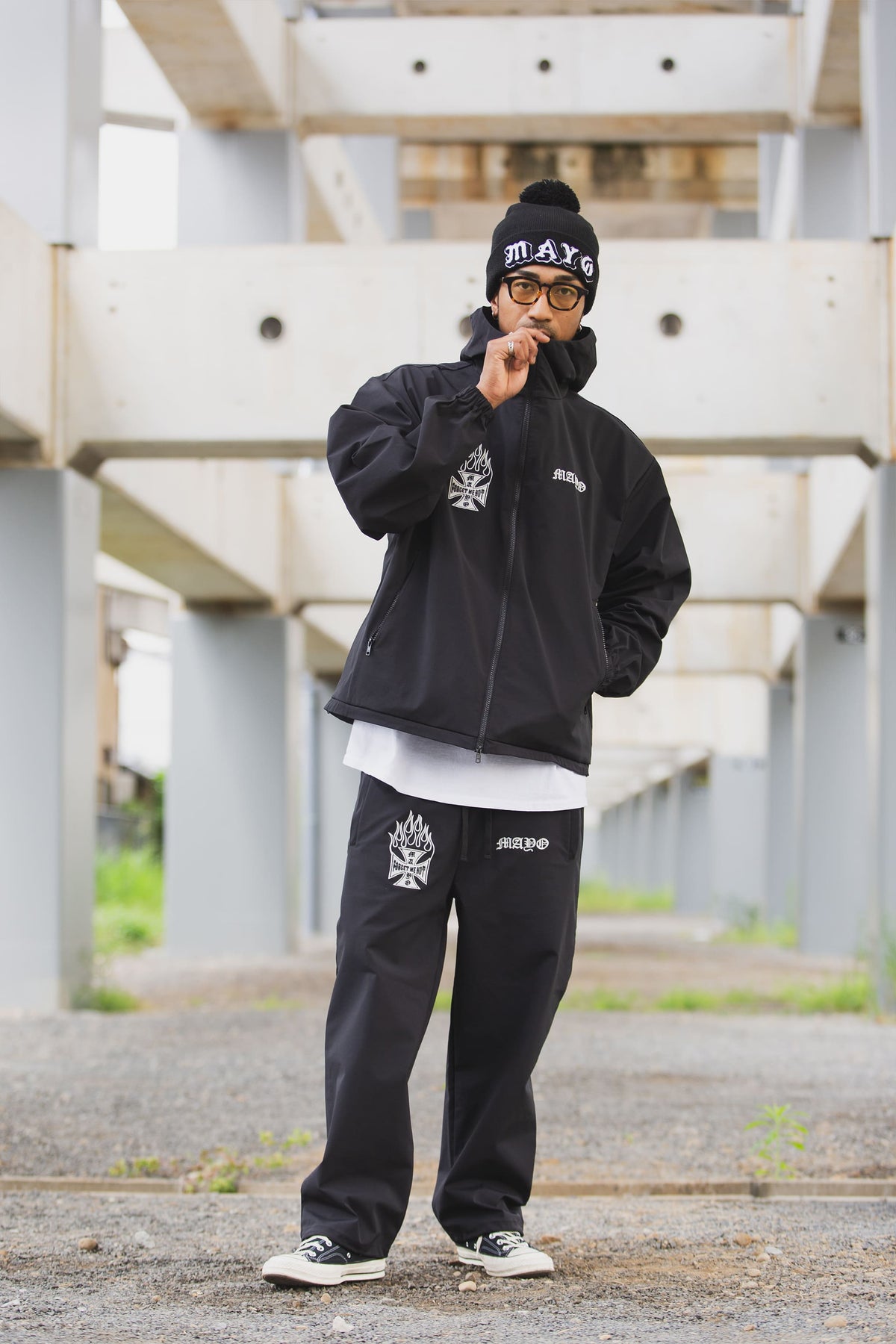 MAYO LOGO EMBROIDERY POM-POM KNIT CAP