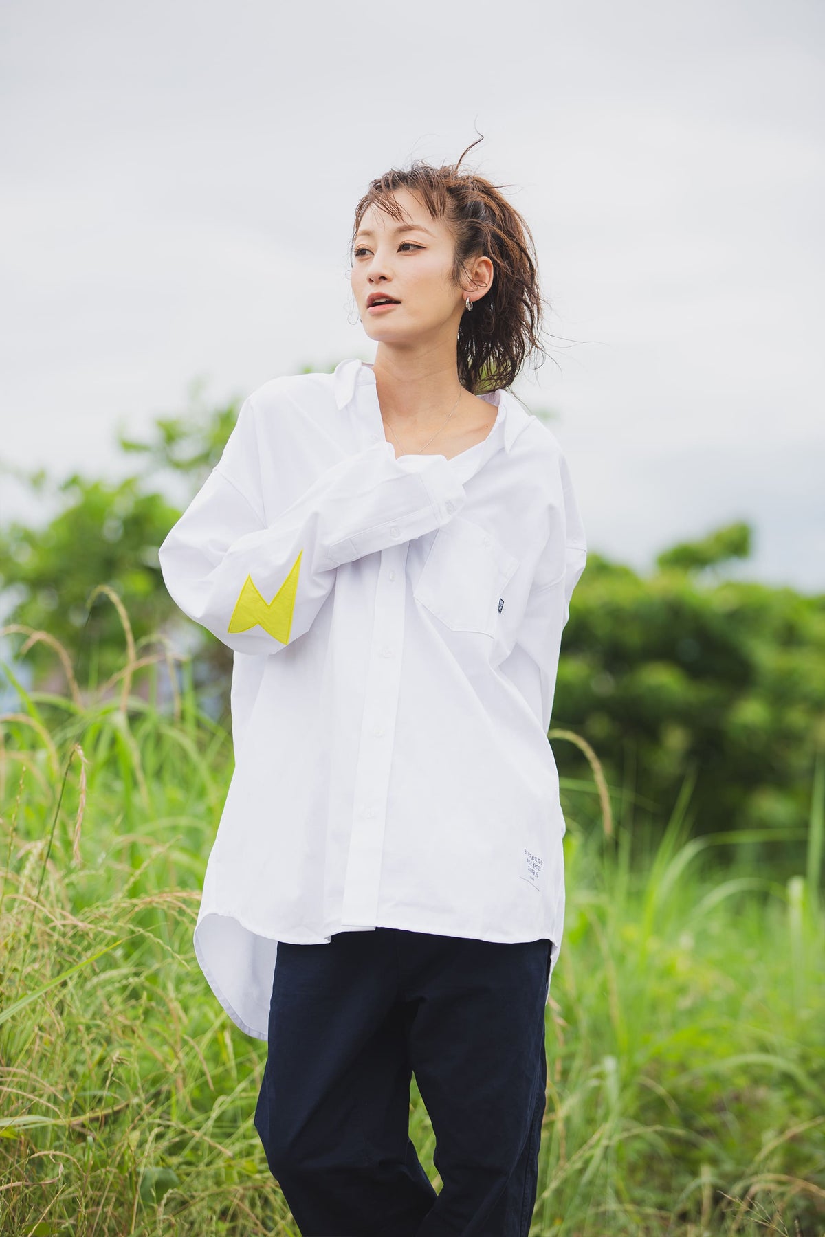 THUNDER FRANKEN EMBROIDERY LONG SLEEVED BUTTON-DOWN SHIRT