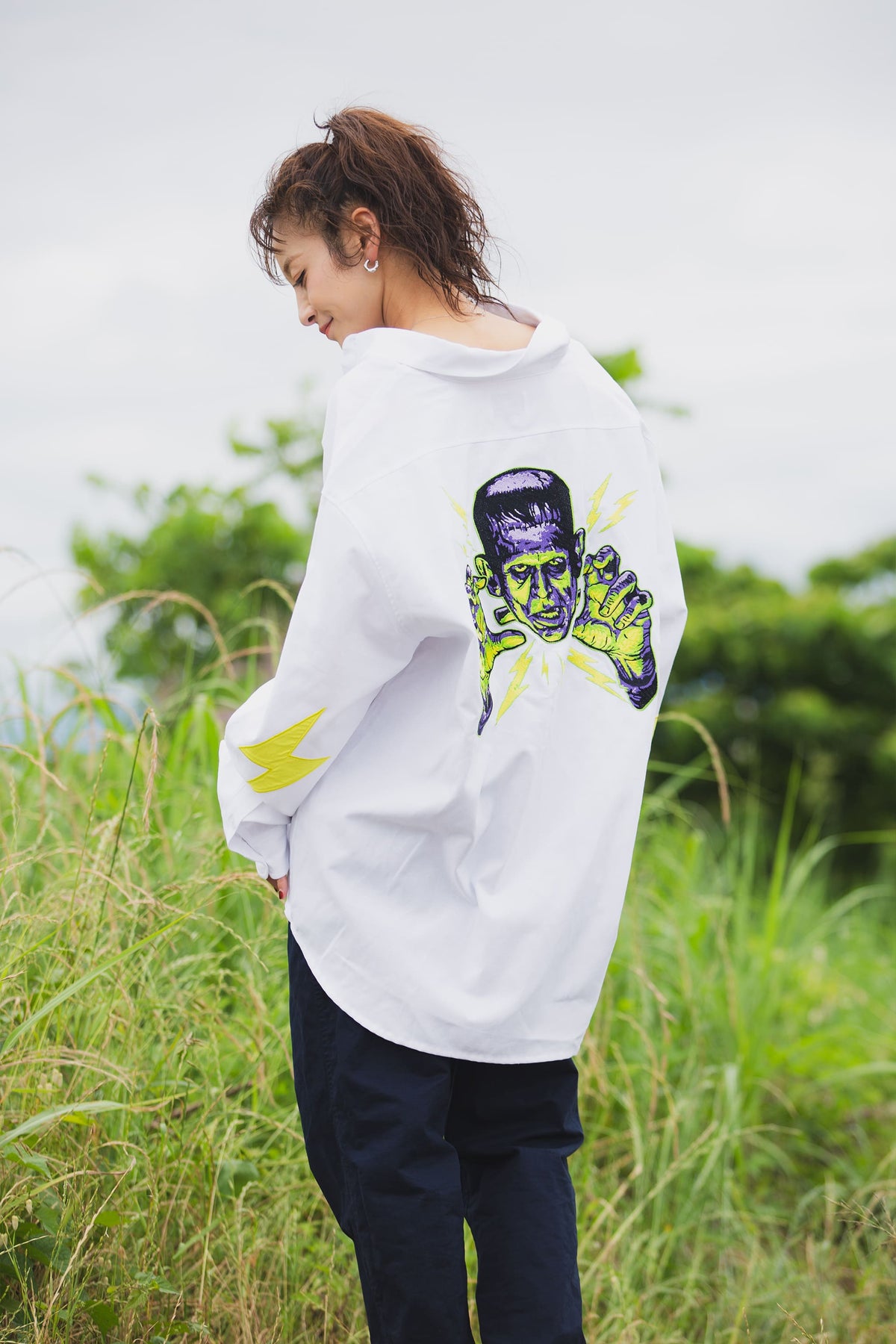 THUNDER FRANKEN EMBROIDERY LONG SLEEVED BUTTON-DOWN SHIRT