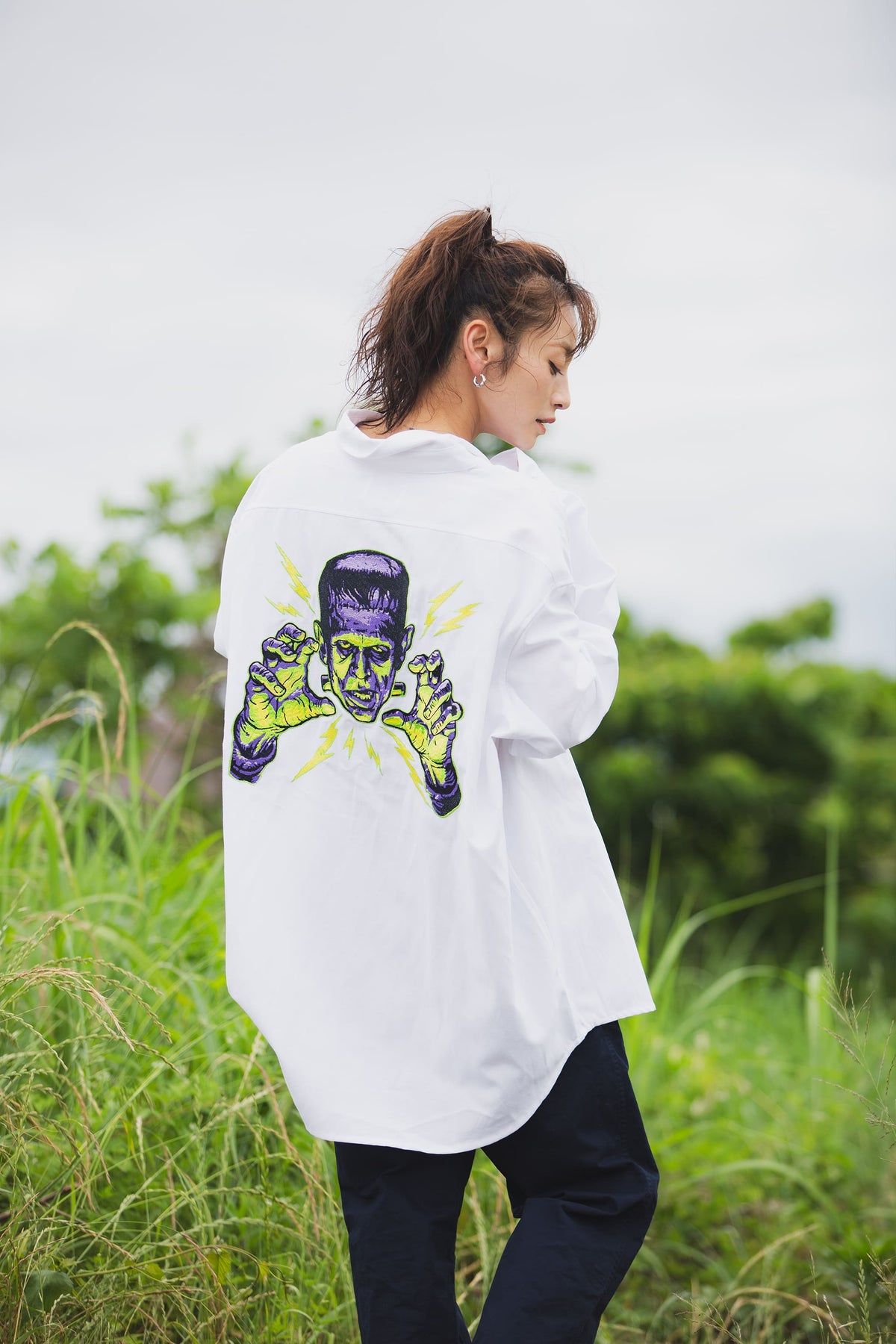THUNDER FRANKEN EMBROIDERY LONG SLEEVED BUTTON-DOWN SHIRT