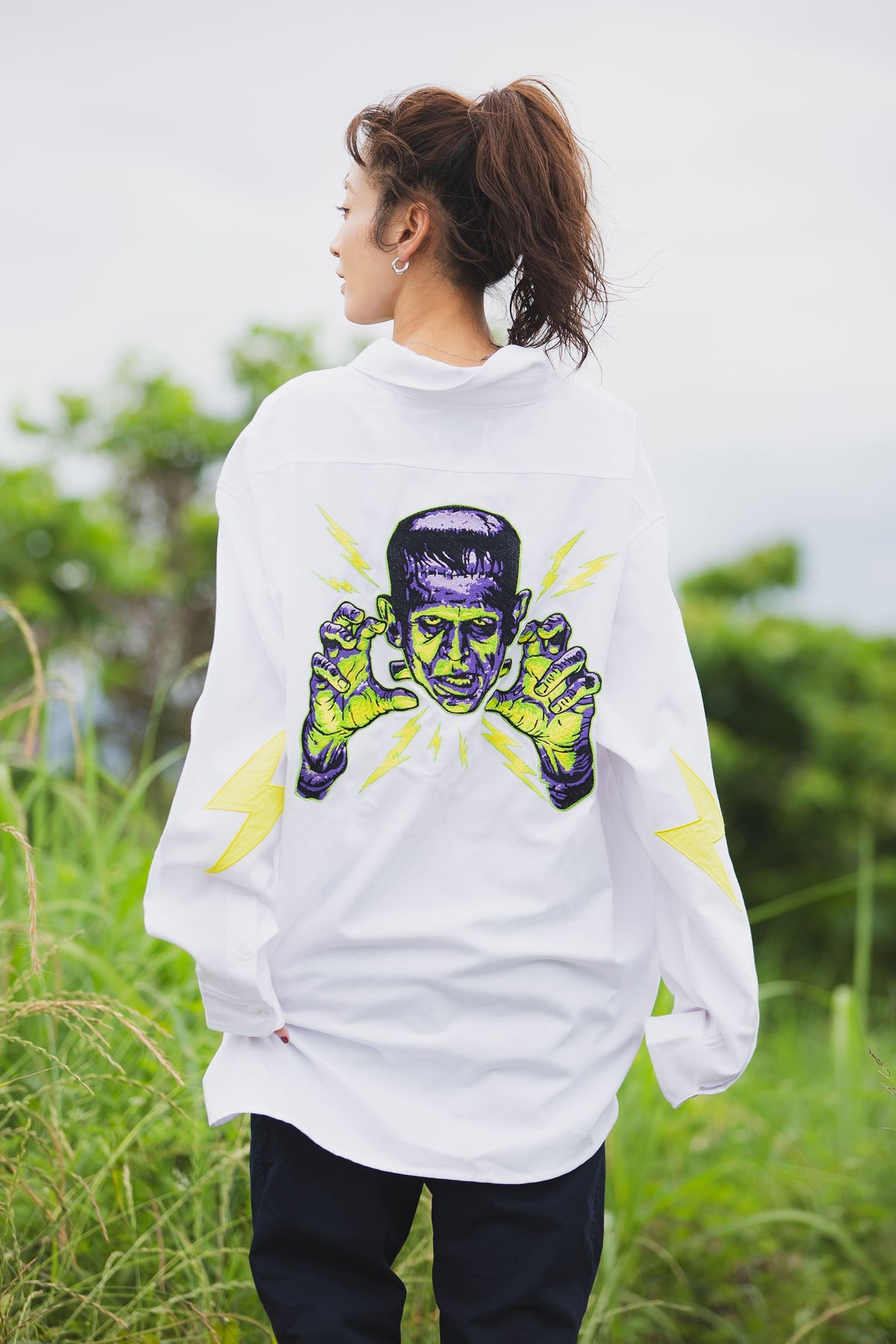 THUNDER FRANKEN EMBROIDERY LONG SLEEVED BUTTON-DOWN SHIRT