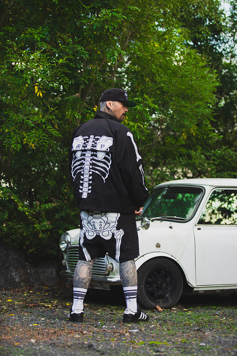 MAYO BONES Embroidery Nylon Anorak - BLACK