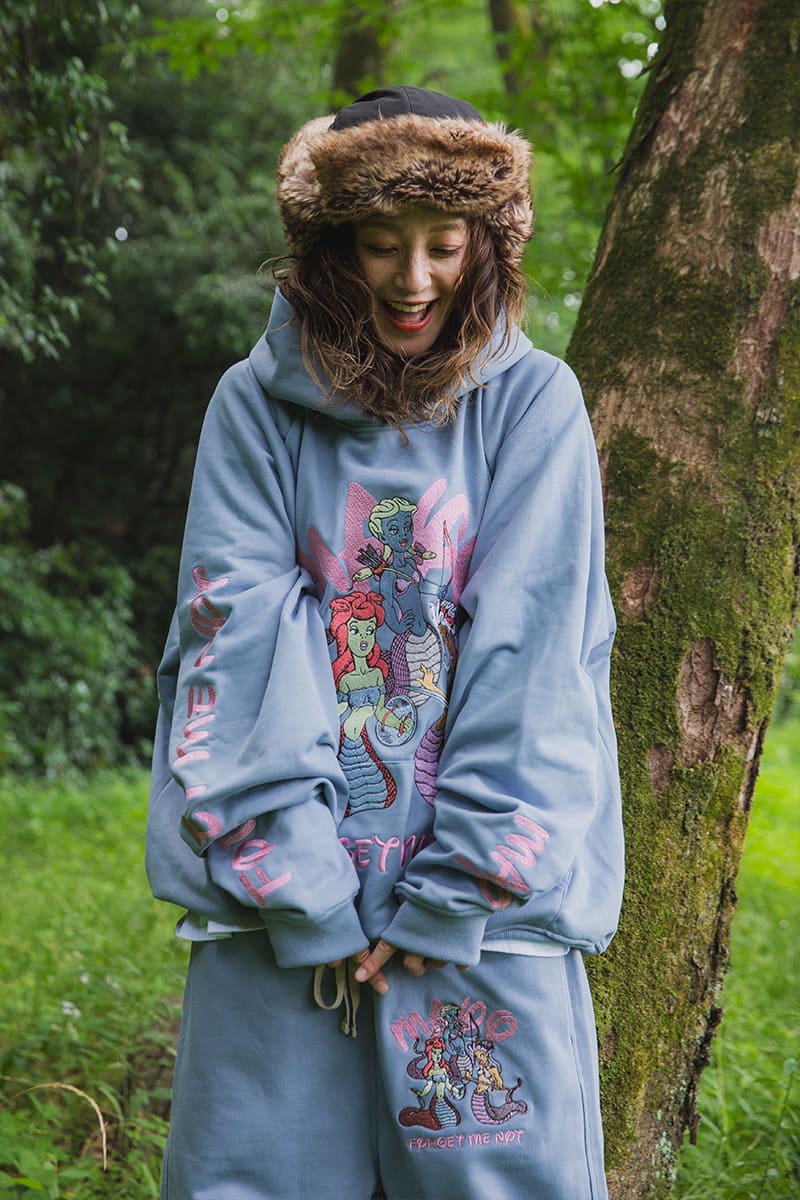 MAYO MEDUSA EMBROIDERY HOODIE