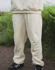 PLAIN EMBROIDERY SWEAT PANTS - OFF WHITE