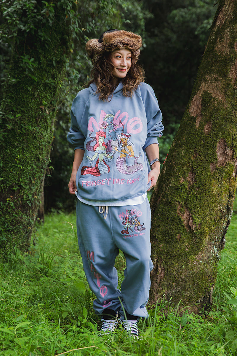 MAYO MEDUSA EMBROIDERY SWEAT PANTS