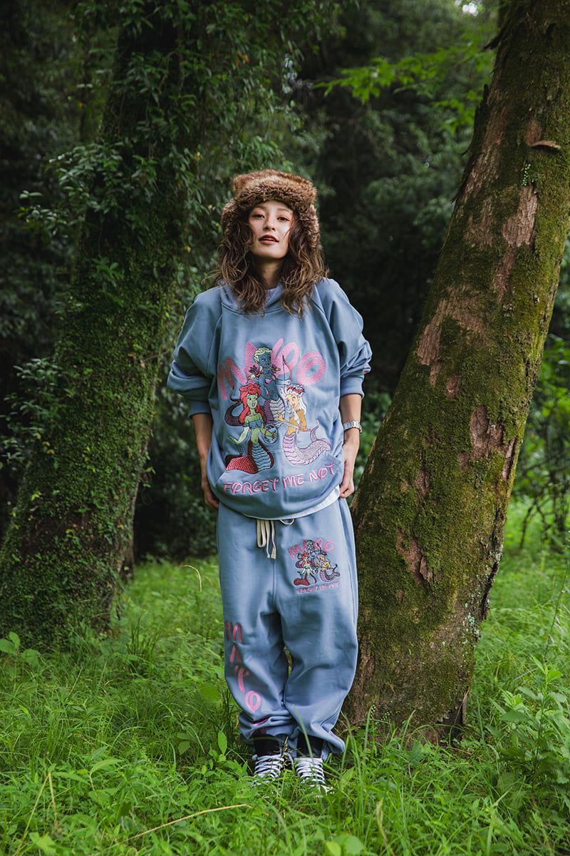 MAYO MEDUSA EMBROIDERY HOODIE