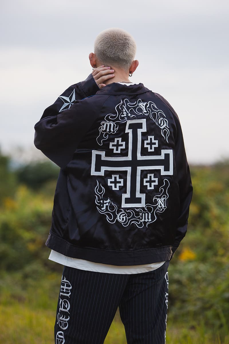 MAYO EMBROIDERY WITH COLLAR REVERSIBLE SOUVENIR JKT