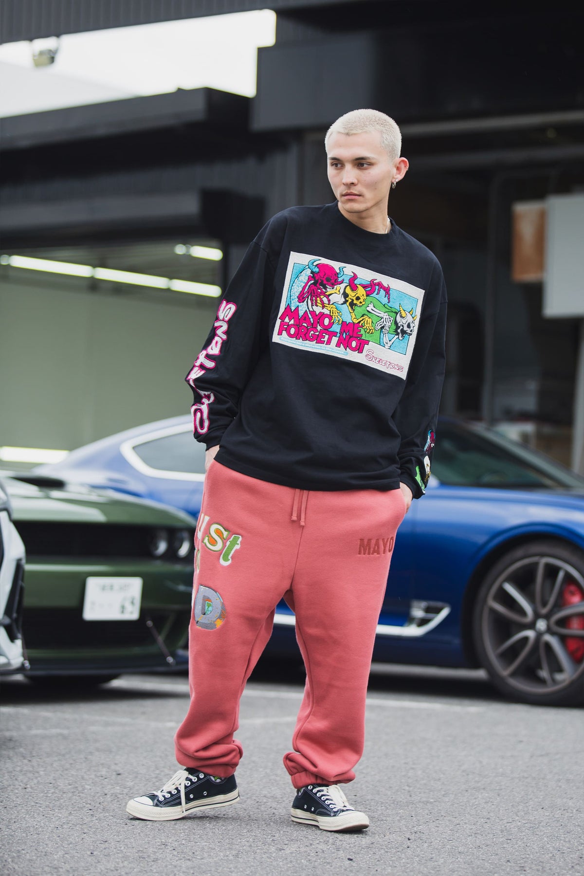 A SKELETON IN THE CLOSET EMBROIDERY LONG SLEEVE TEE