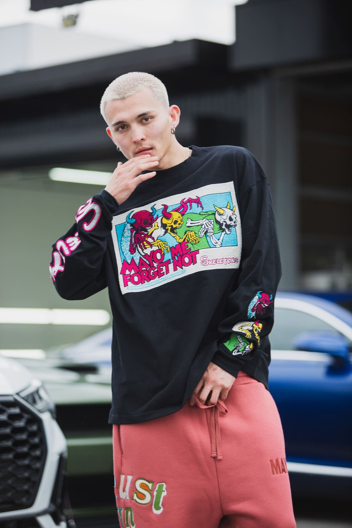 A SKELETON IN THE CLOSET EMBROIDERY LONG SLEEVE TEE