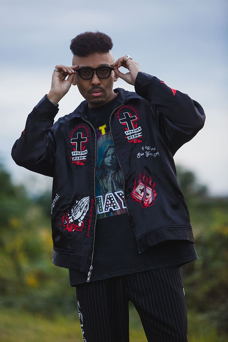 MAYO EMBROIDERY WITH COLLAR REVERSIBLE SOUVENIR JKT