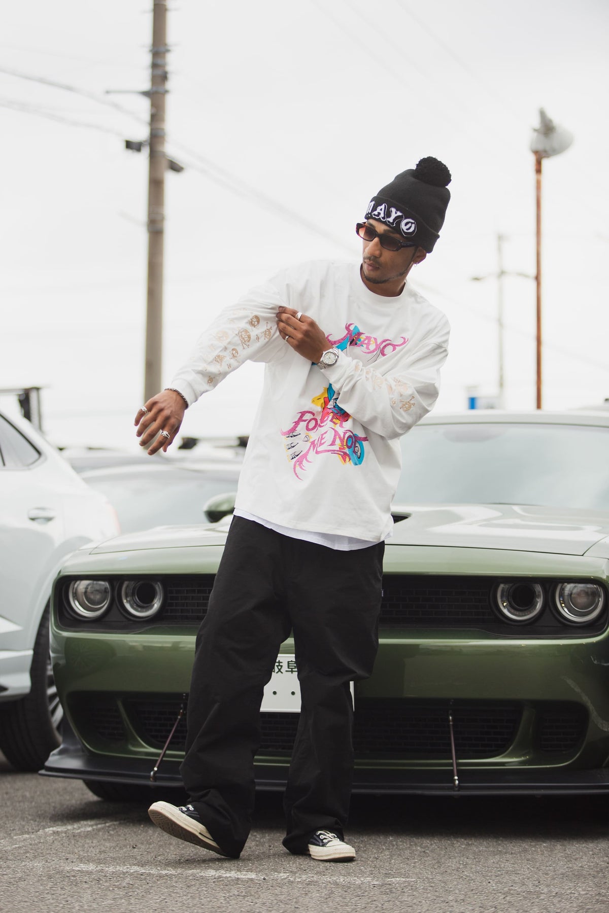 BELIEVE REINCARNATION EMBROIDERY LONG SLEEVE TEE