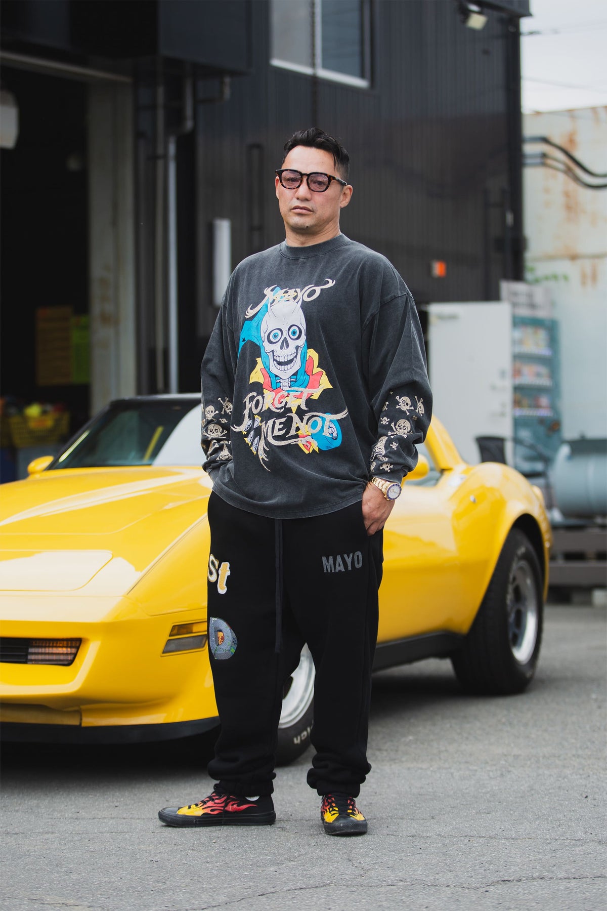 BELIEVE REINCARNATION EMBROIDERY LONG SLEEVE TEE