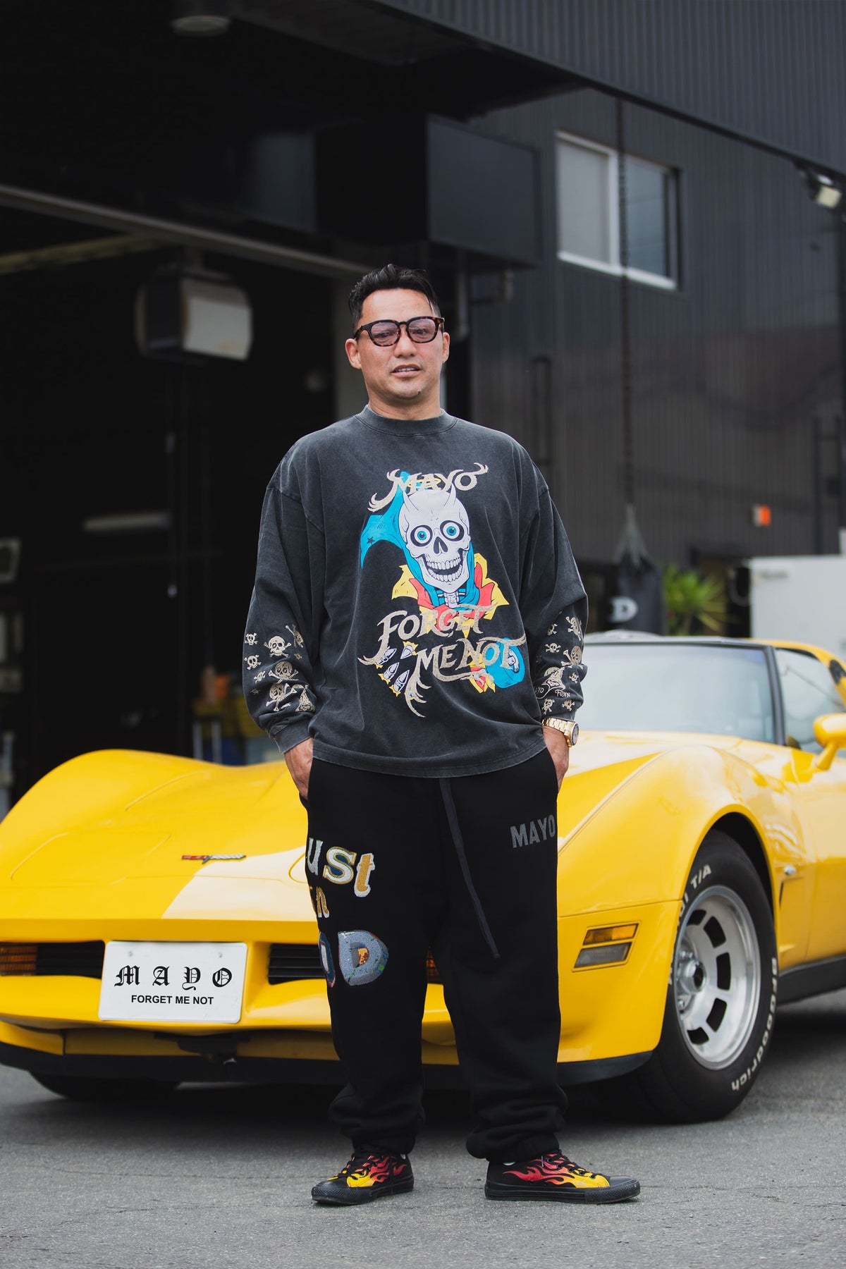BELIEVE REINCARNATION EMBROIDERY LONG SLEEVE TEE
