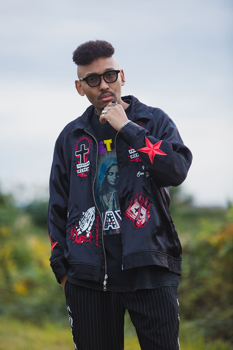 MAYO EMBROIDERY WITH COLLAR REVERSIBLE SOUVENIR JKT