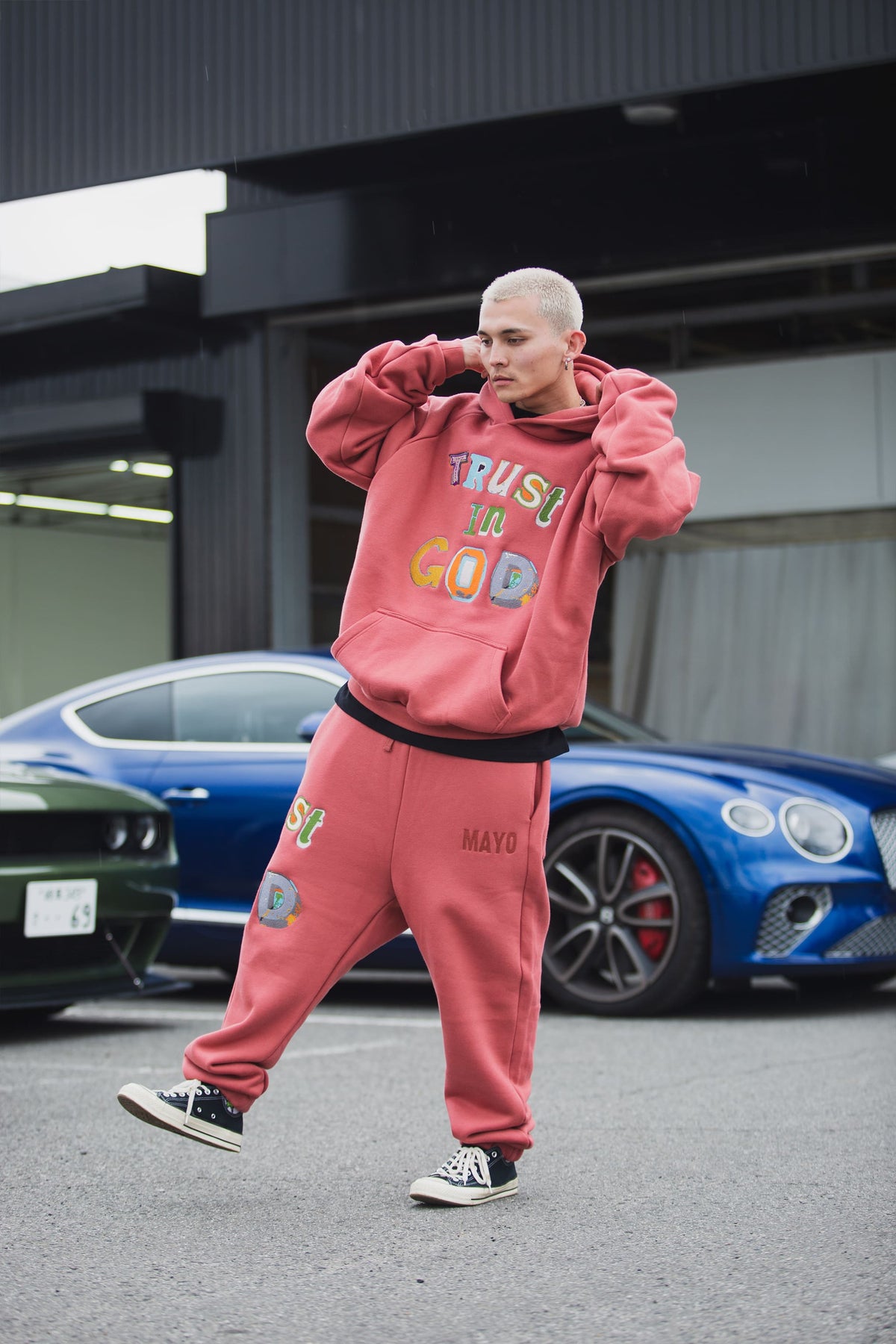 TRUST IN GOD EMBROIDERY SWEAT PANTS