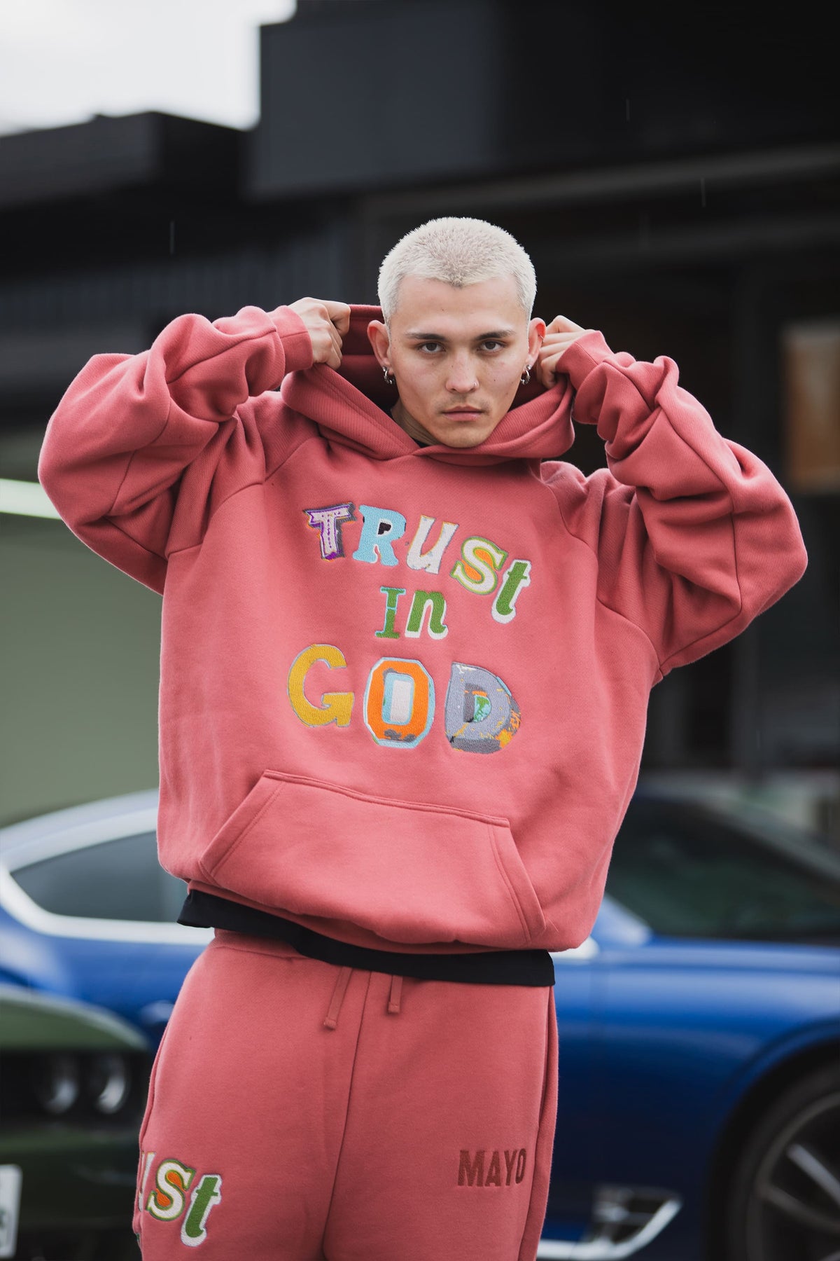 TRUST IN GOD EMBROIDERY HOODIE