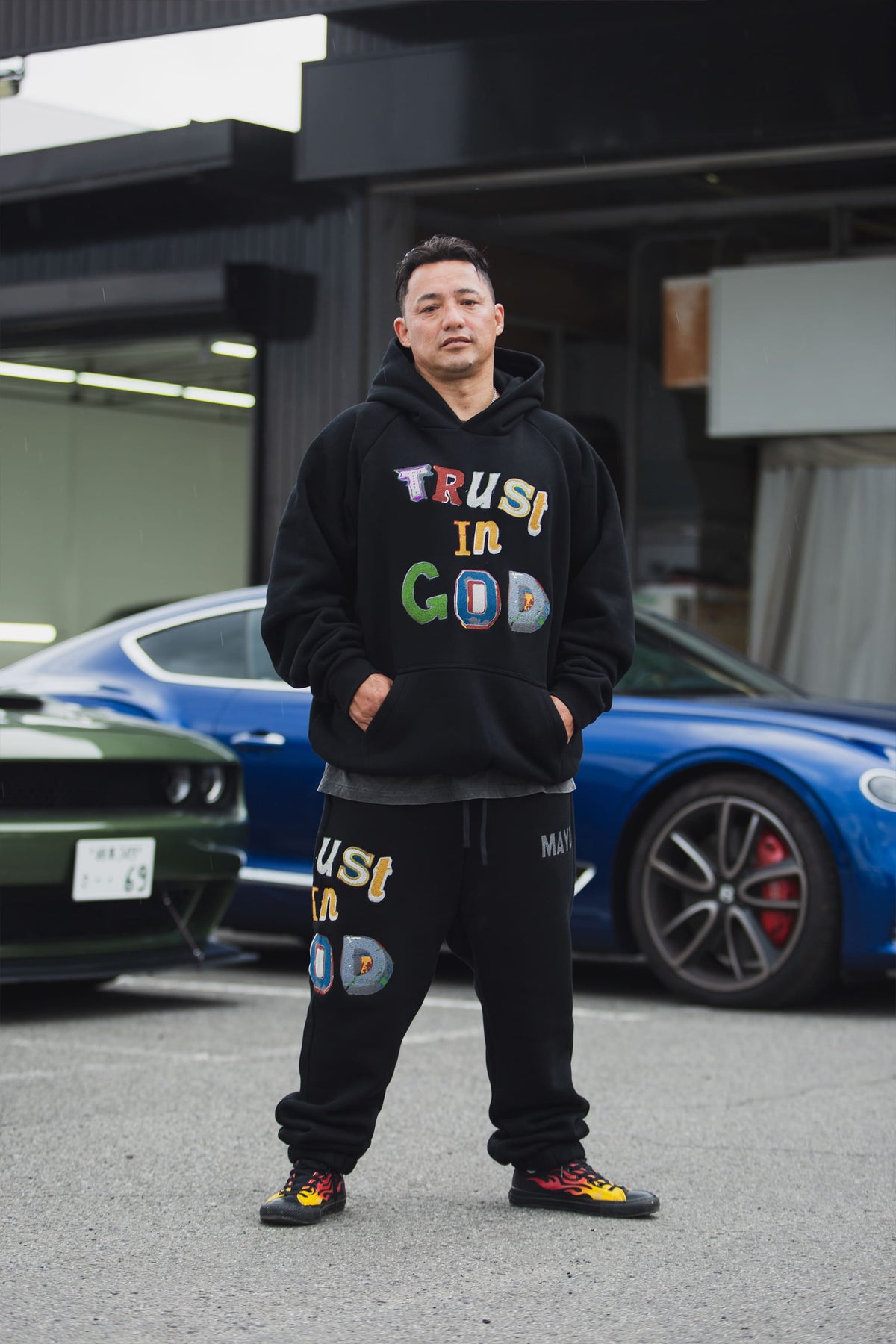 TRUST IN GOD EMBROIDERY SWEAT PANTS