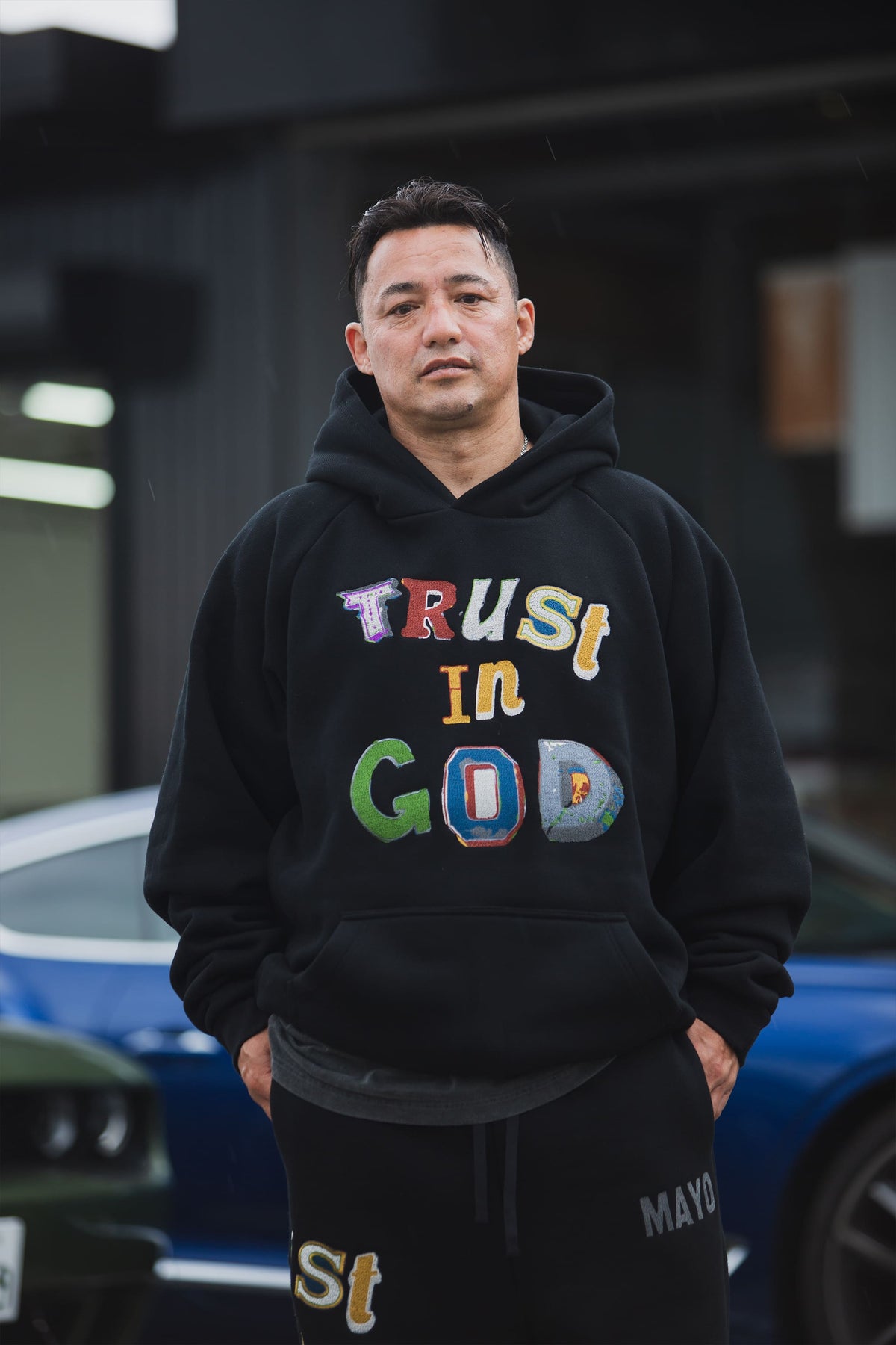 TRUST IN GOD EMBROIDERY HOODIE