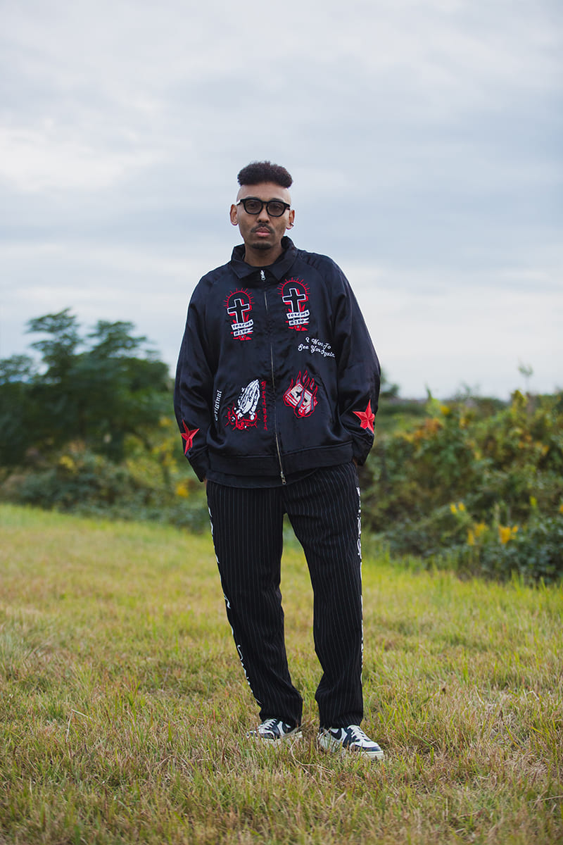 MAYO EMBROIDERY WITH COLLAR REVERSIBLE SOUVENIR JKT