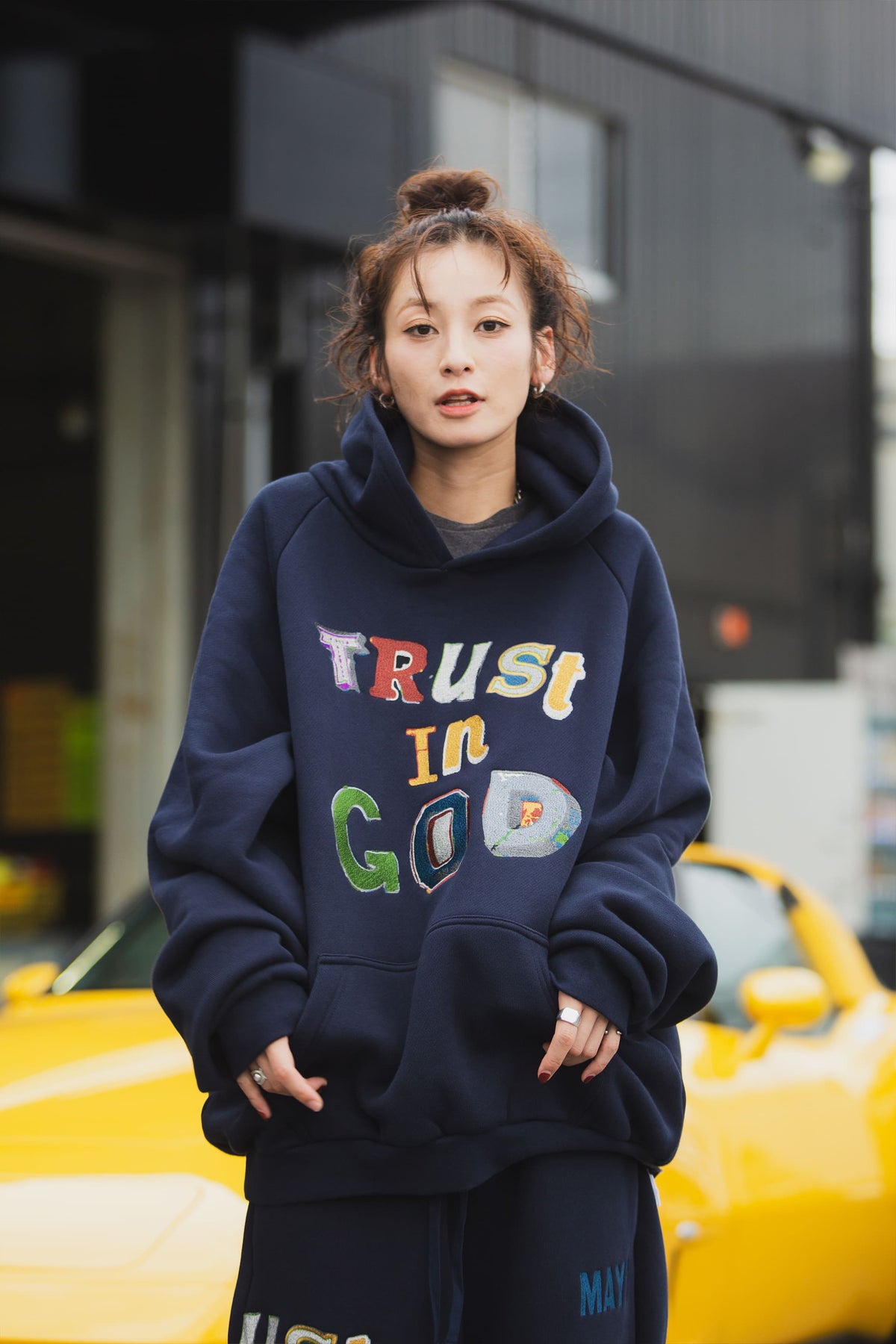 TRUST IN GOD EMBROIDERY SWEAT PANTS